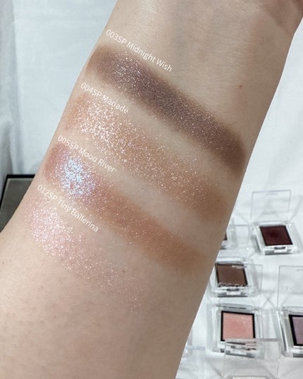 アディクション ザ アイシャドウ スパークル/ADDICTION/単色アイシャドウを使ったクチコミ(5枚目)