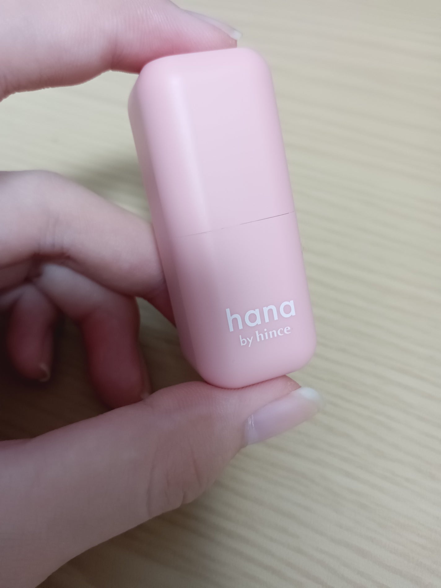 鼻炎ちゃん on LIPS 「このリップ結構好みで衝動買いしちゃった!ファミマで買えます!匂..」(1枚目)