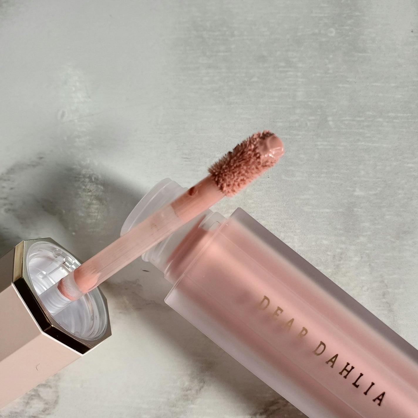 ペタルドロップリキッドブラッシャー/DEAR DAHLIA/リキッドチークを使ったクチコミ(3枚目)