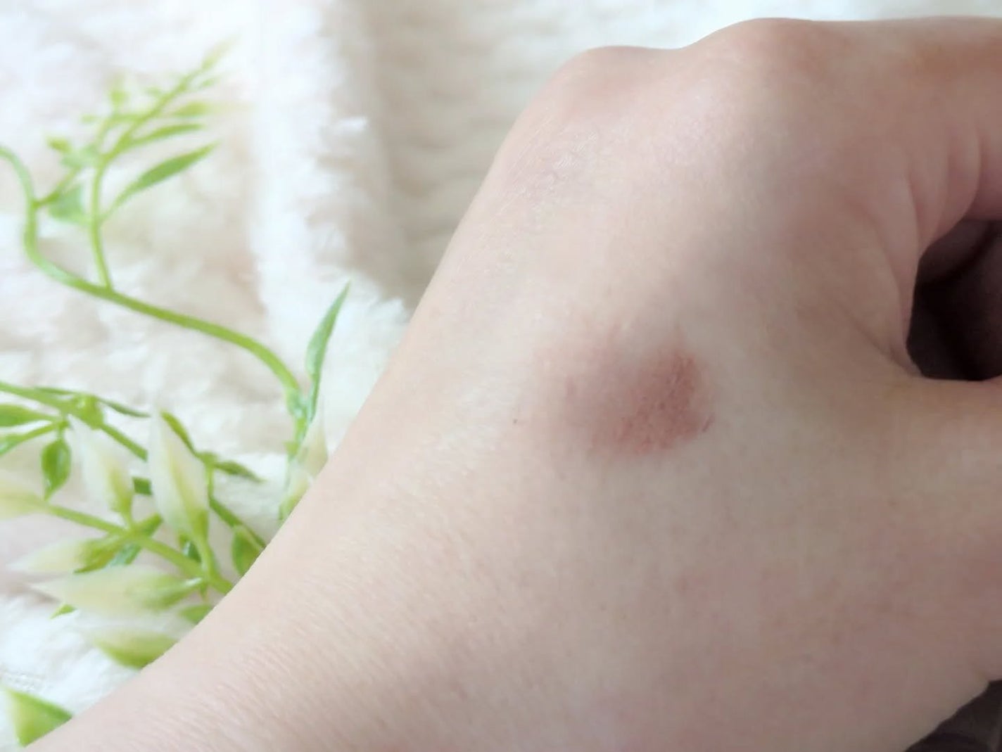 haru_aki_aki on LIPS 「自眉の黒をやわらげて、ふんわり自然に仕上げてくれる【ケイト3D..」(5枚目)