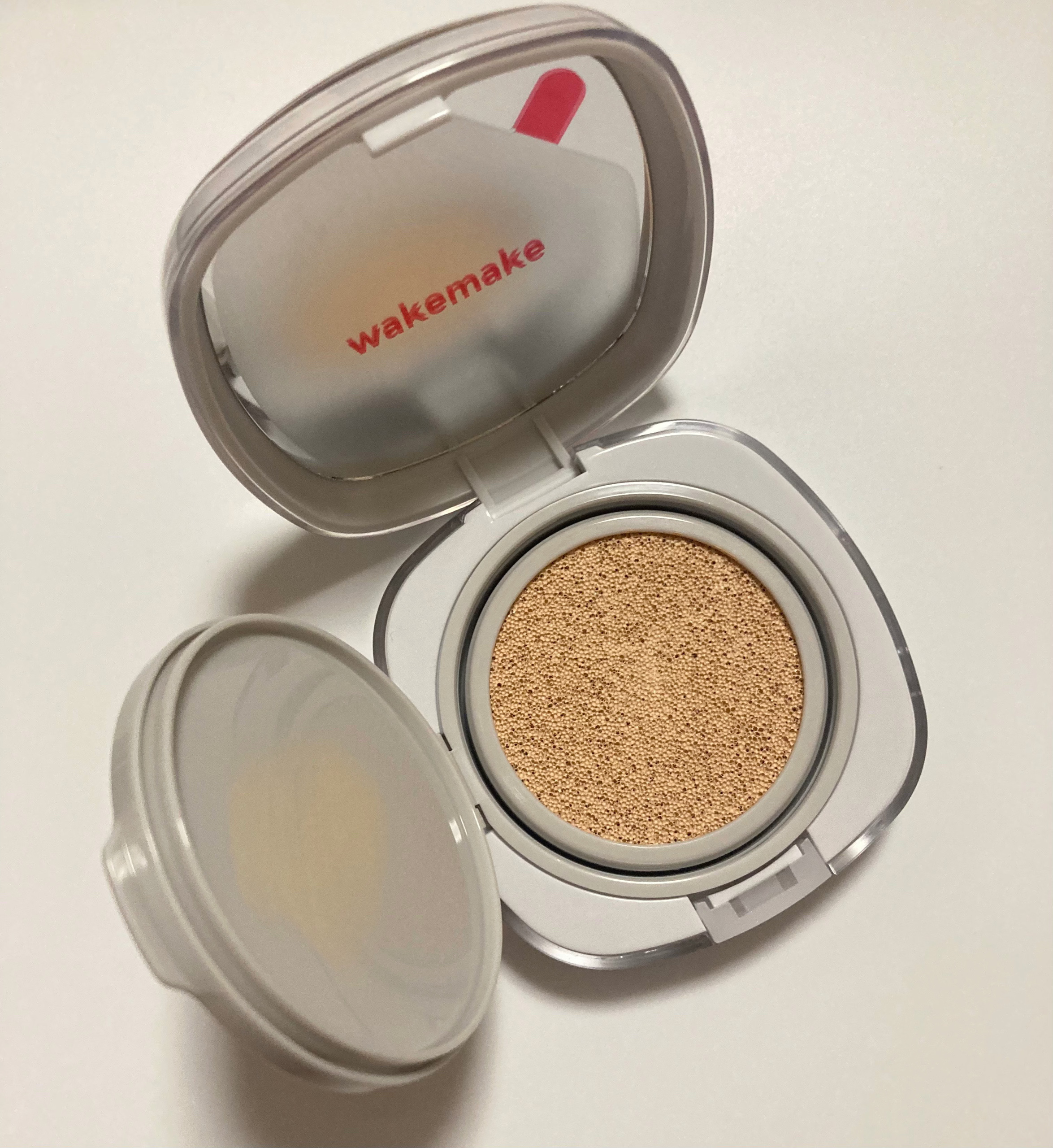 シームレスウェアクッション/wakemake/クッションファンデーションを使ったクチコミ（2枚目）