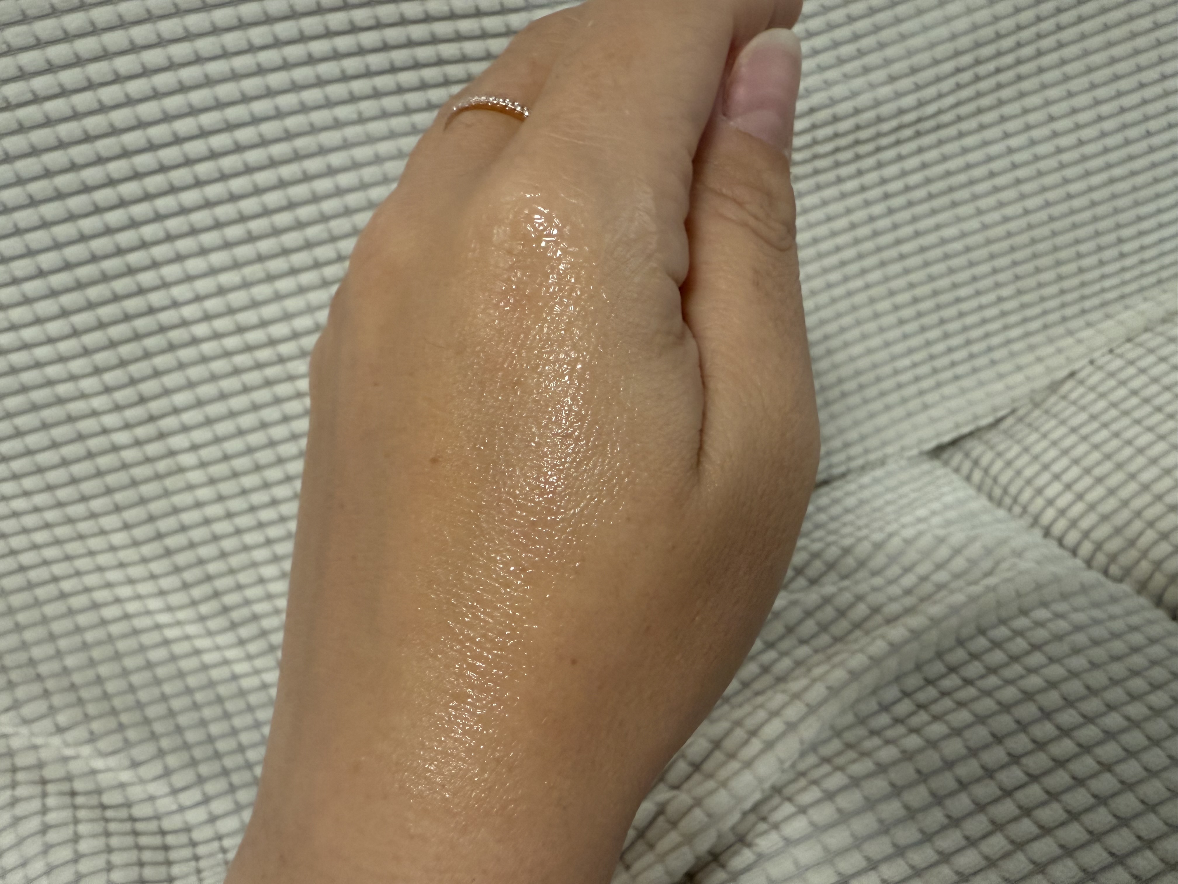 フリーズタグアイスローラー/CHASIN'RABBITS/美容液を使ったクチコミ（3枚目）