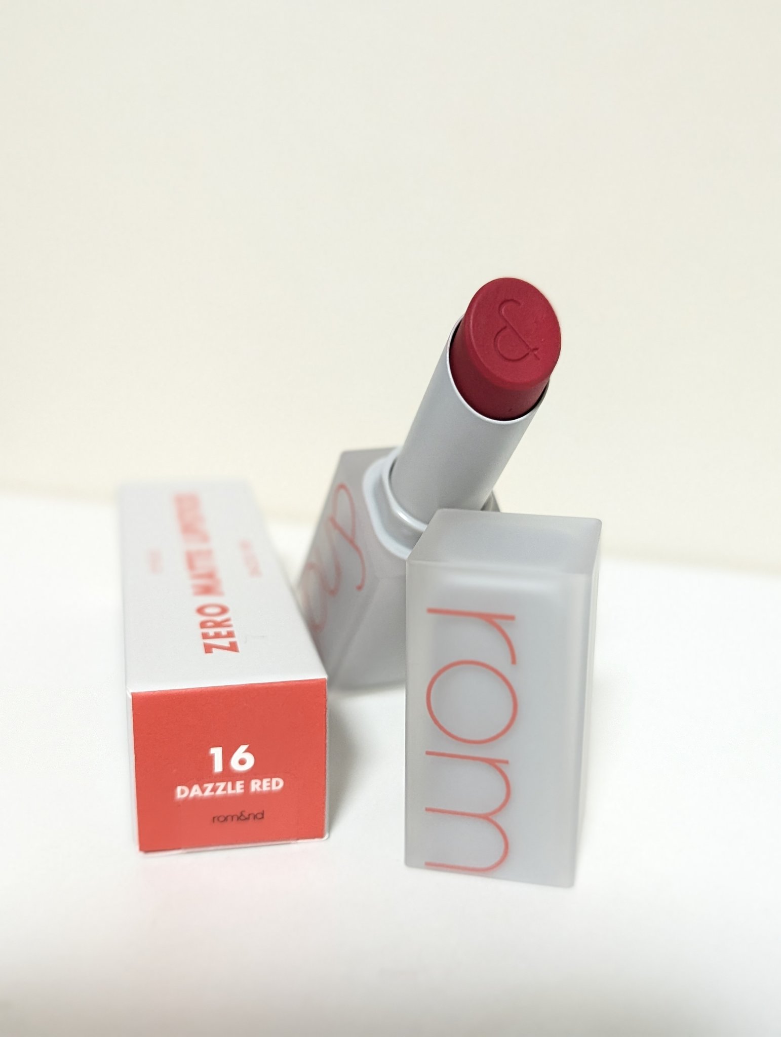 スライドインシングル M05 メロンデュー/rom&nd/単色アイシャドウを使ったクチコミ（2枚目）