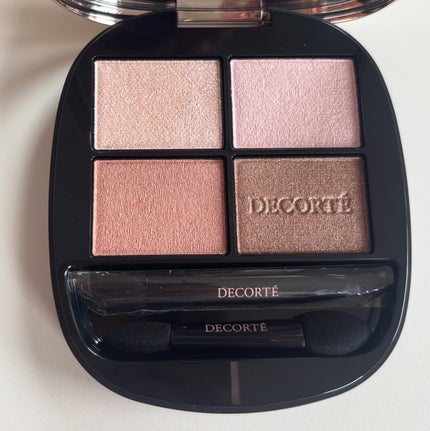 スキンシャドウ デザイニング パレット/DECORTÉ/アイシャドウパレットを使ったクチコミ(4枚目)