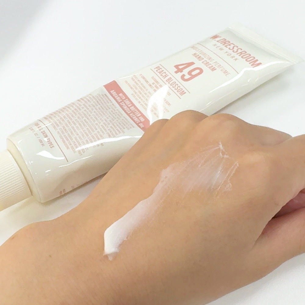 パフュームハンドクリーム /ダブルドレスルーム/ハンドクリームを使ったクチコミ(2枚目)