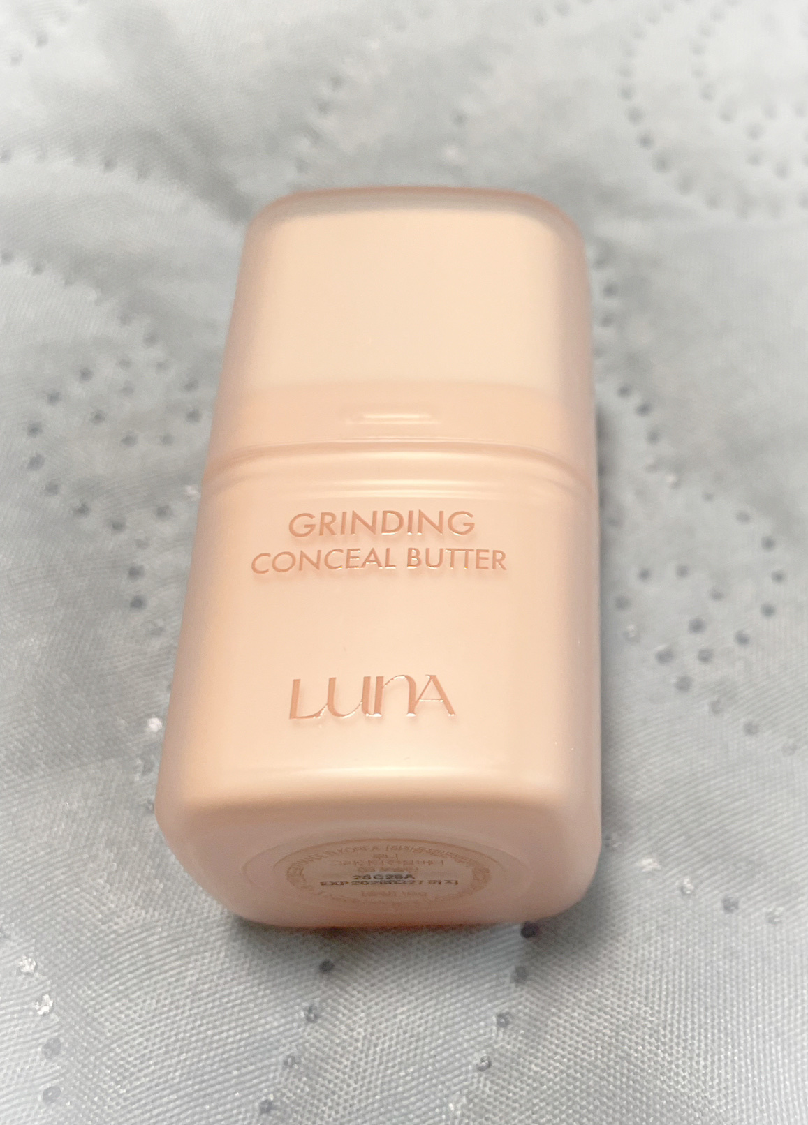 グラインディングコンシールバター/LUNA/クリームコンシーラーを使ったクチコミ（1枚目）