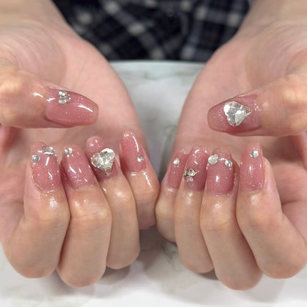 かなちい🐻フォロバ100% on LIPS 「シンプルピンクネイル💅🩷#シンプルネイル #ピンクネイル #キ..」(1枚目)