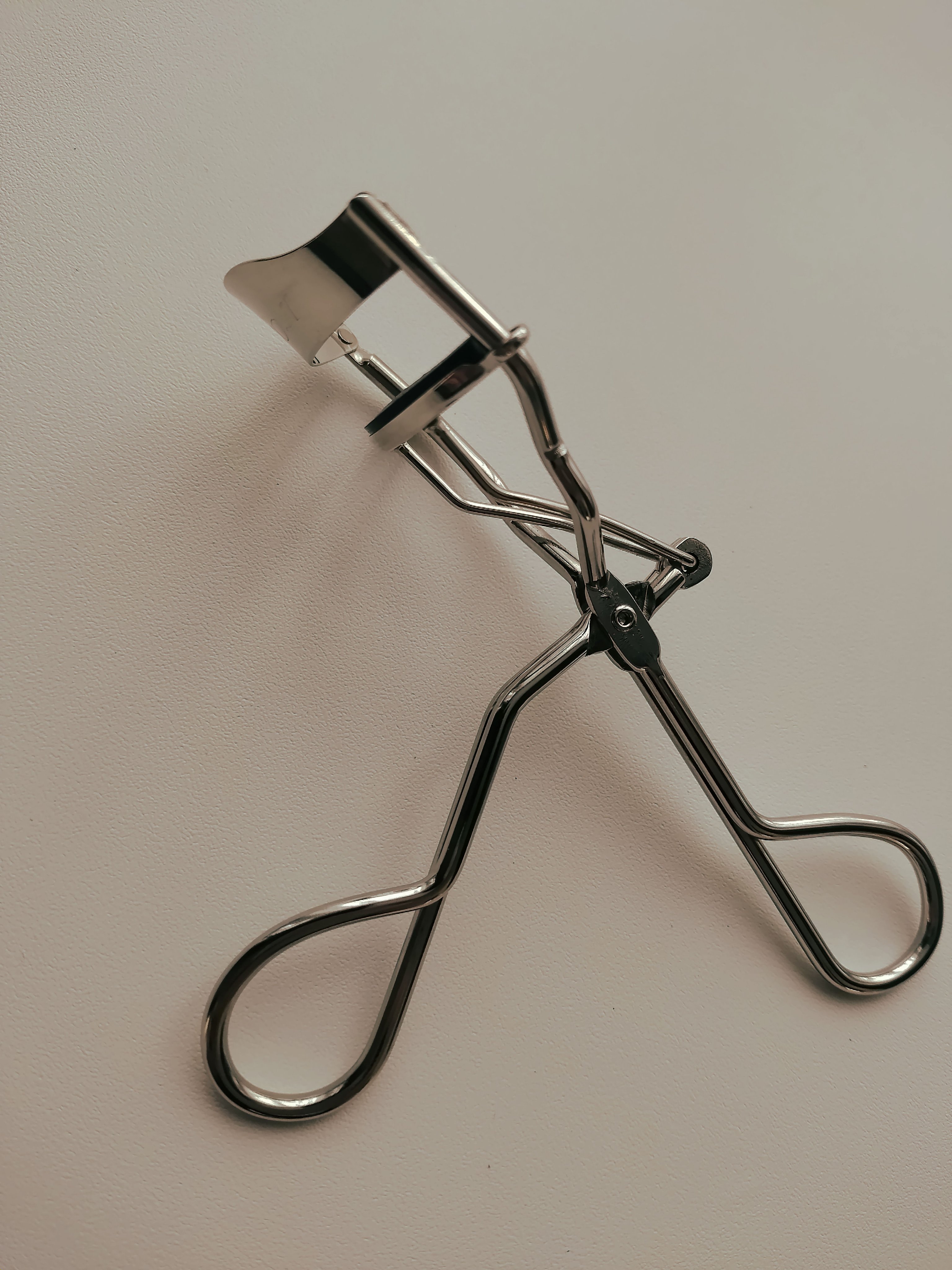 コージー プッシュ＆キャッチカーラー SVのクチコミ「一重、奥二重さんにぴったりカーラー😉

✼••┈┈••✼••┈┈••✼••┈┈••✼••┈┈•.....」（2枚目）