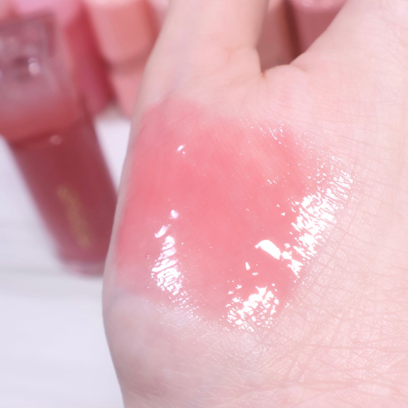 デューステインシアーリップグロス/Milk Touch/リップグロスを使ったクチコミ(1枚目)