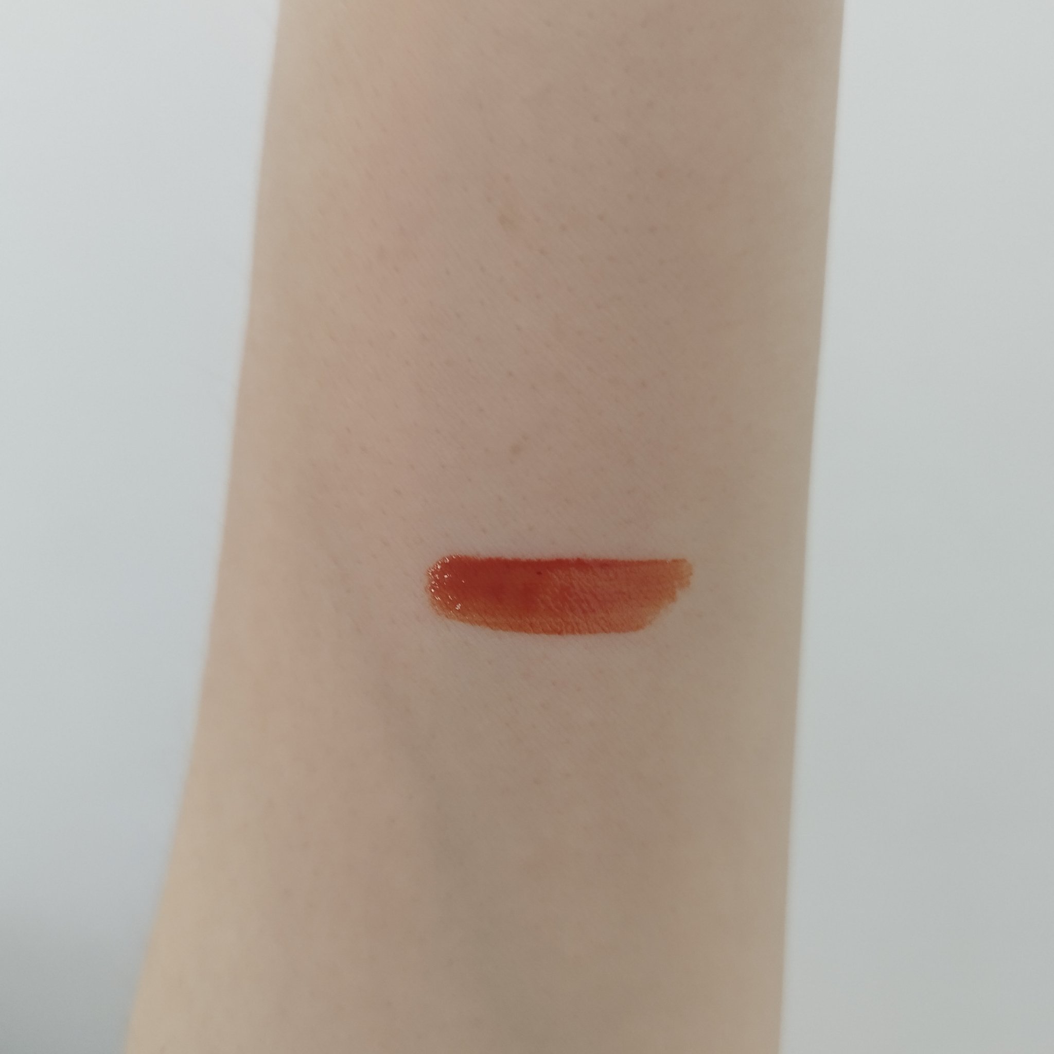 ウォータリーティントリップ 04 キャメルオレンジ/CEZANNE/リップティントを使ったクチコミ（2枚目）