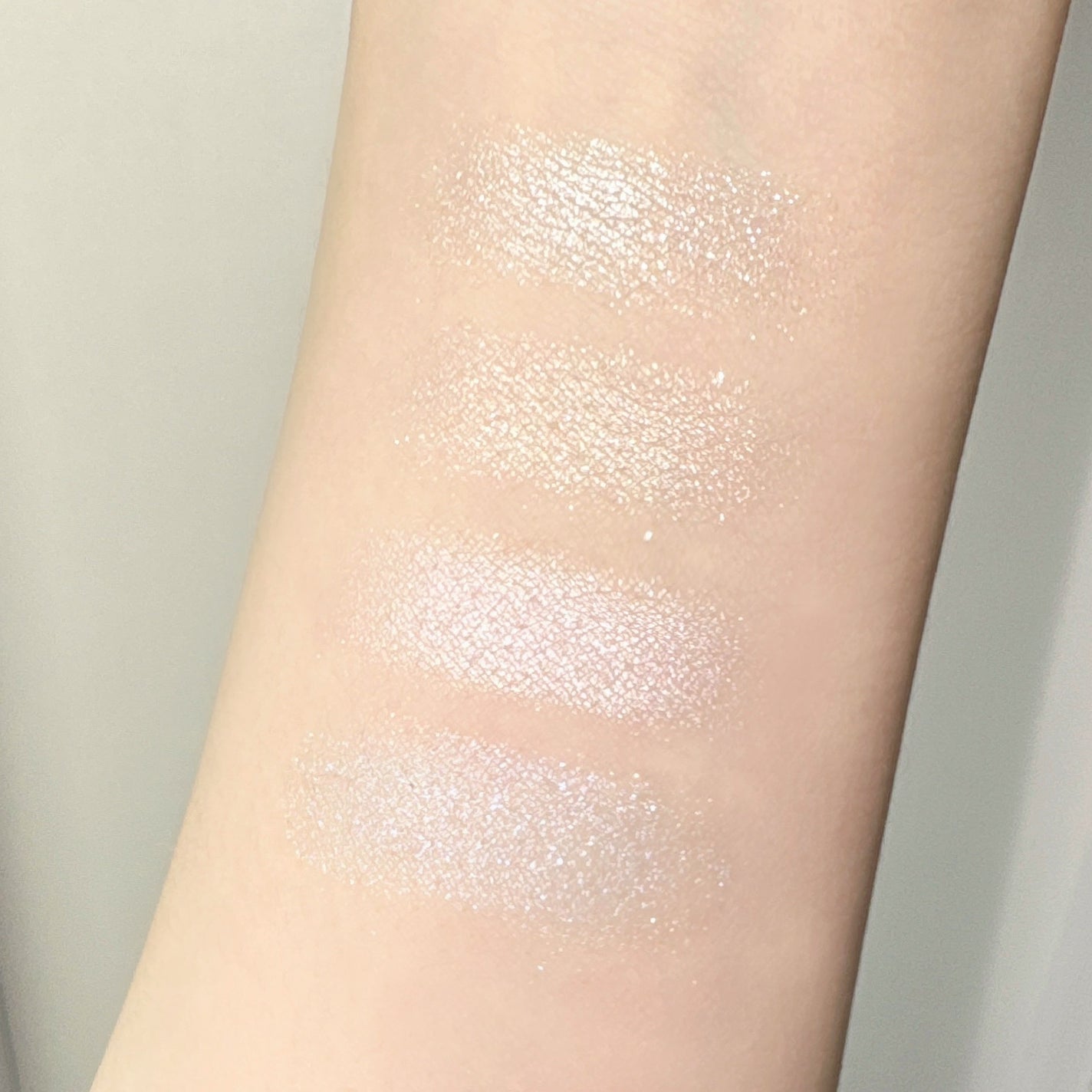 【旧】ディオール バックステージ フェイス グロウ パレット/Dior/ハイライトを使ったクチコミ(2枚目)