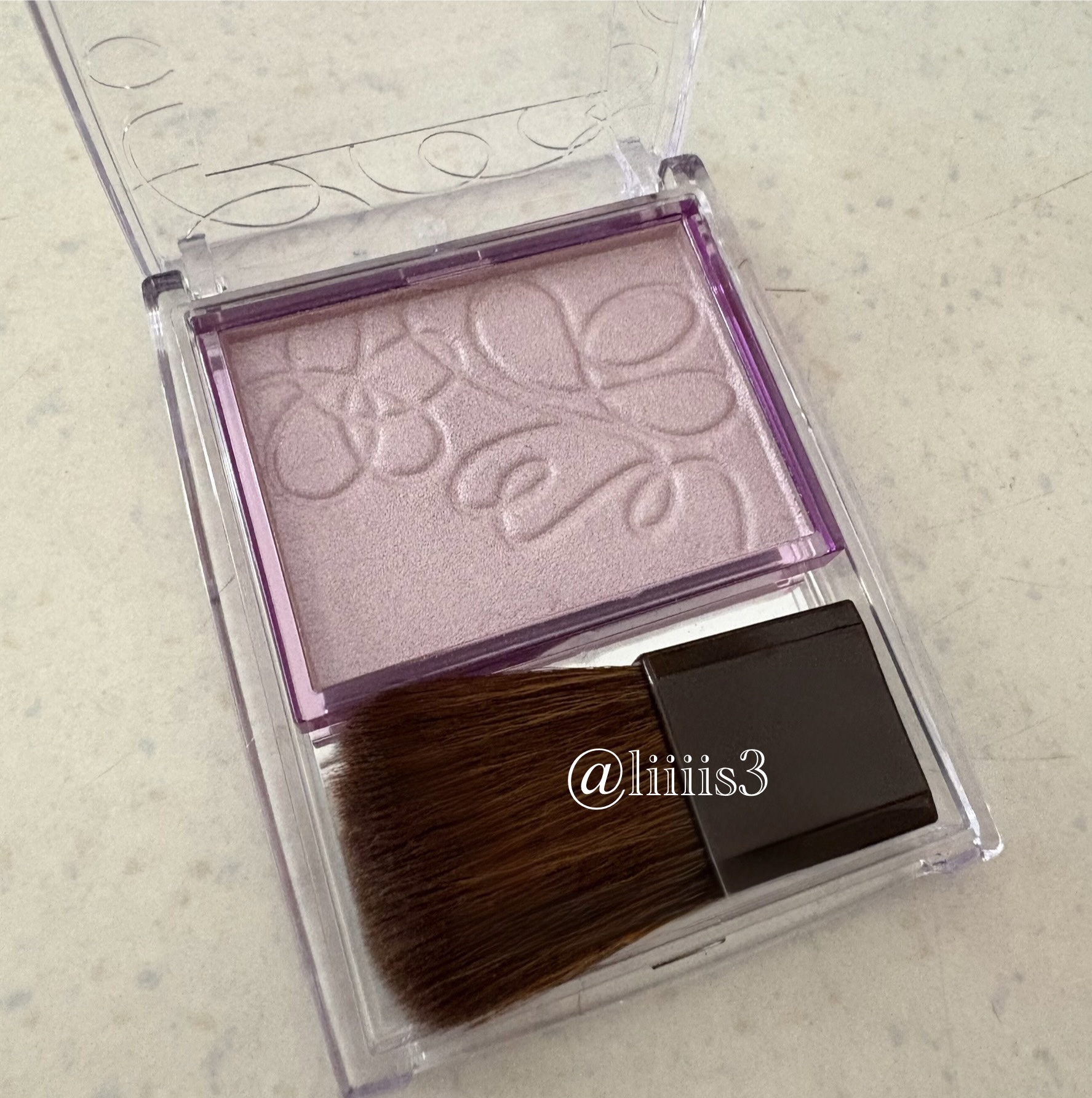 パールグロウニュアンサー/CEZANNE/パウダーハイライトを使ったクチコミ（1枚目）