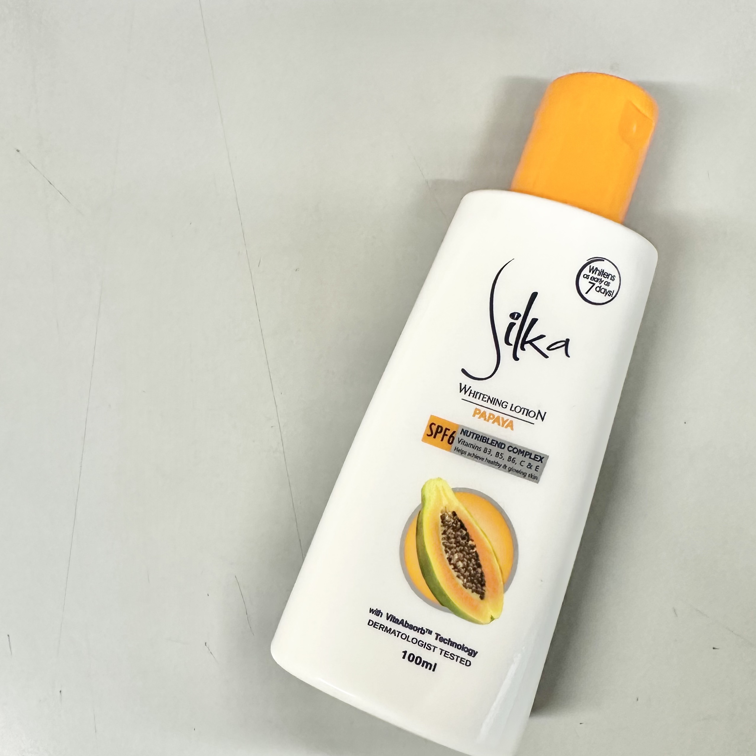 silka whiteninglotion/パパイヤ石鹸　Silka/日焼け止め・UVケアを使ったクチコミ（3枚目）