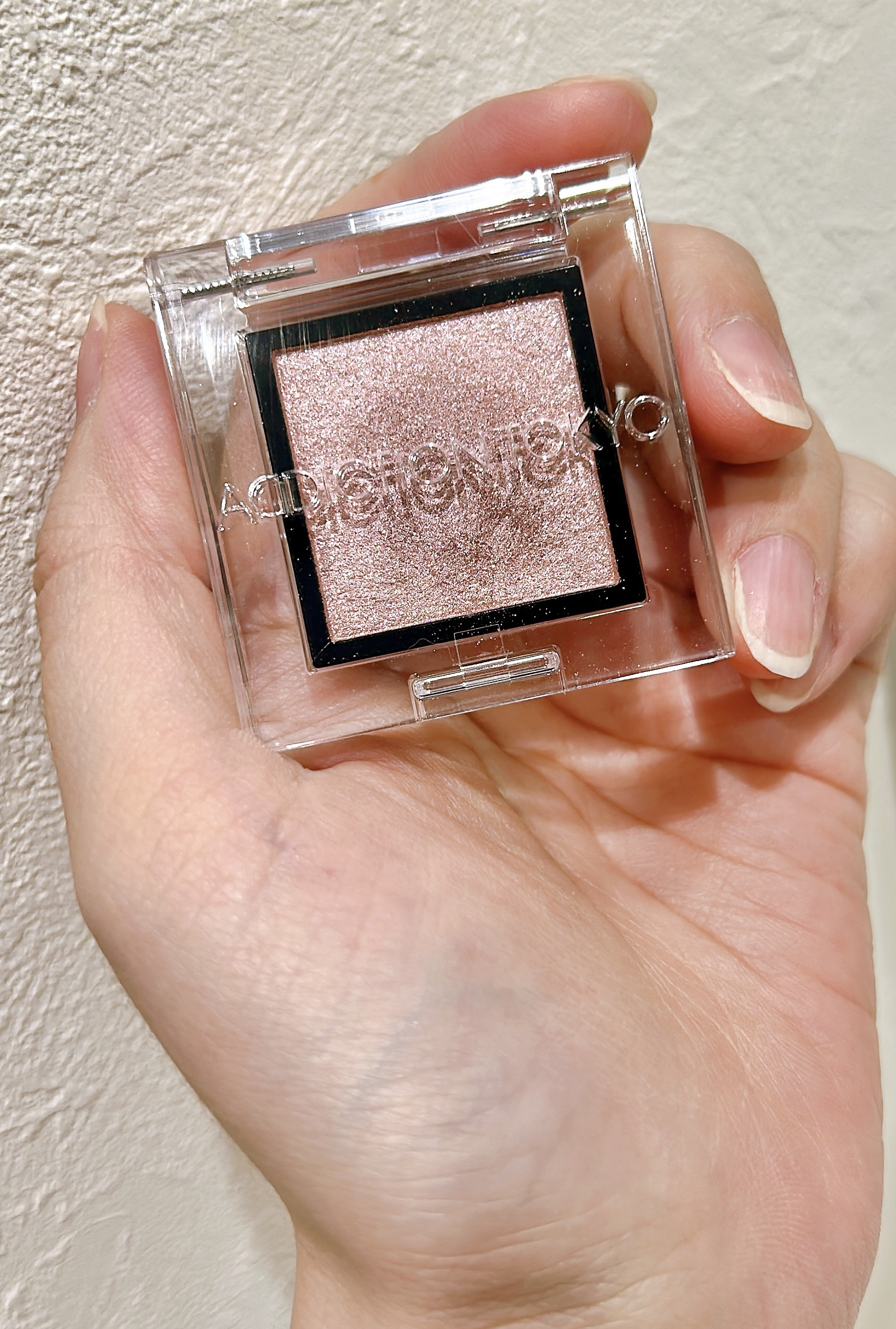 アディクション ザ アイシャドウ パール/ADDICTION/単色アイシャドウを使ったクチコミ（1枚目）