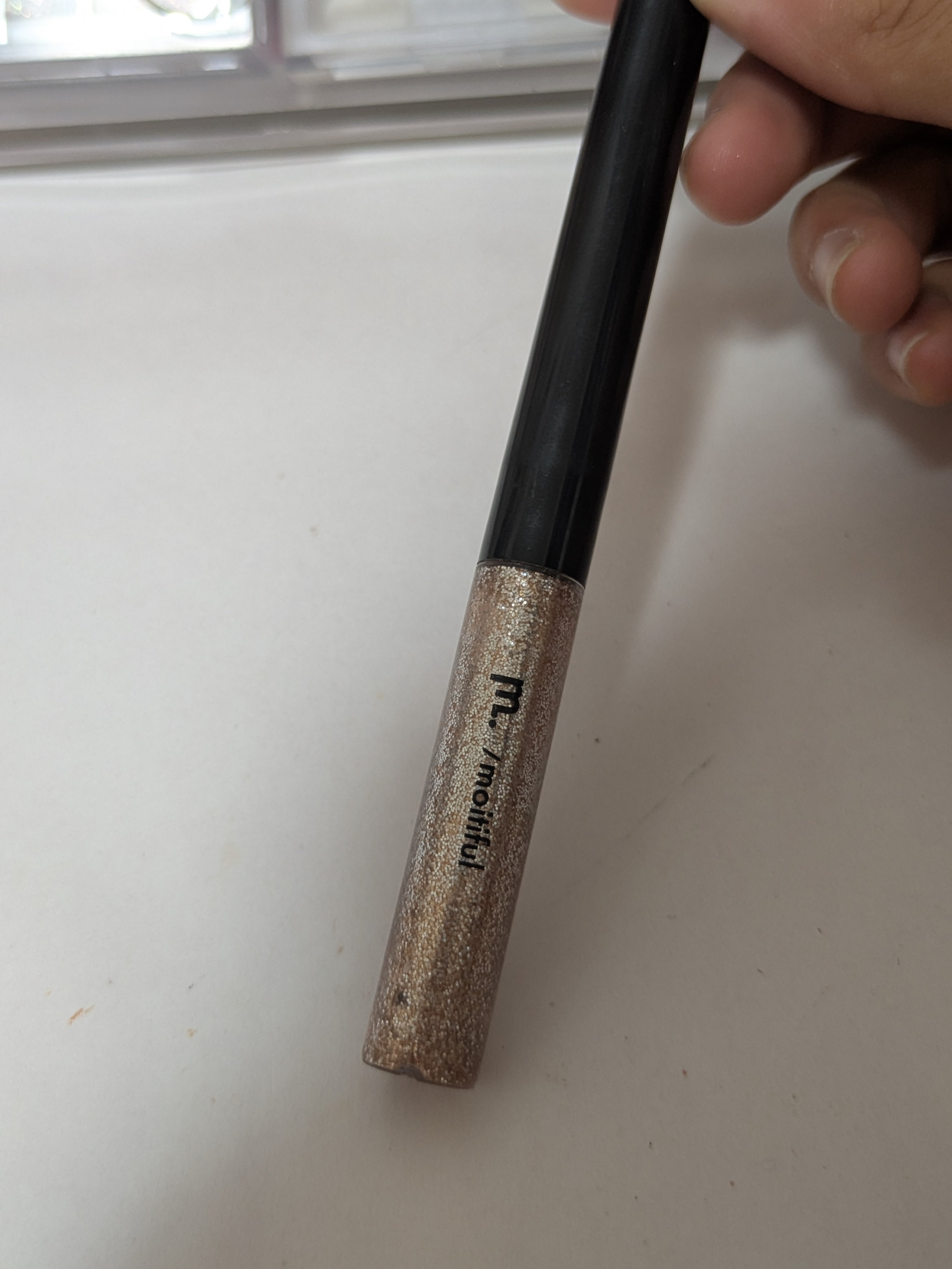 グリッターライナー(MFLリキッドアイシャドウ) ピンクベージュ/DAISO/ジェルアイライナーを使ったクチコミ（1枚目）