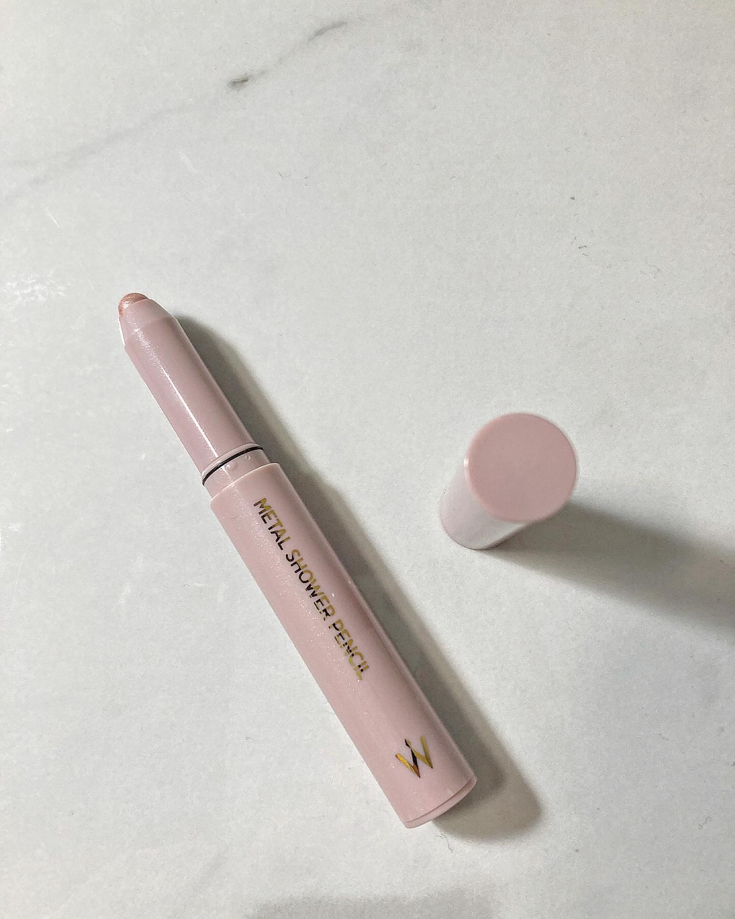 ウォンジョンヨ　メタルシャワーペンシル/Wonjungyo/スティックアイシャドウを使ったクチコミ（1枚目）