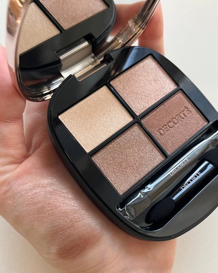 スキンシャドウ デザイニング パレット/DECORTÉ/アイシャドウパレットを使ったクチコミ(2枚目)