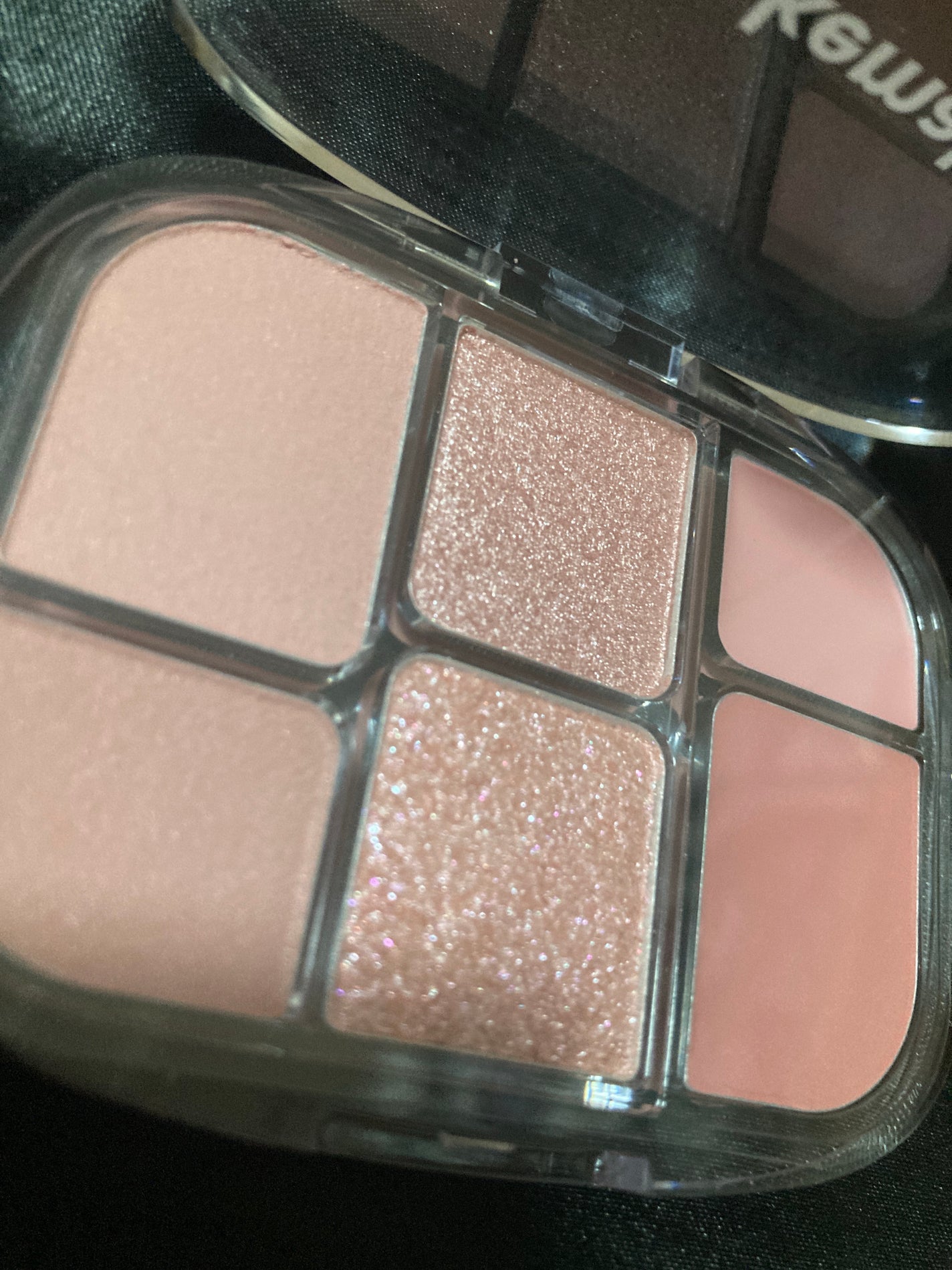 ソフトシアーマルチパレット/wakemake/アイシャドウパレットを使ったクチコミ(1枚目)