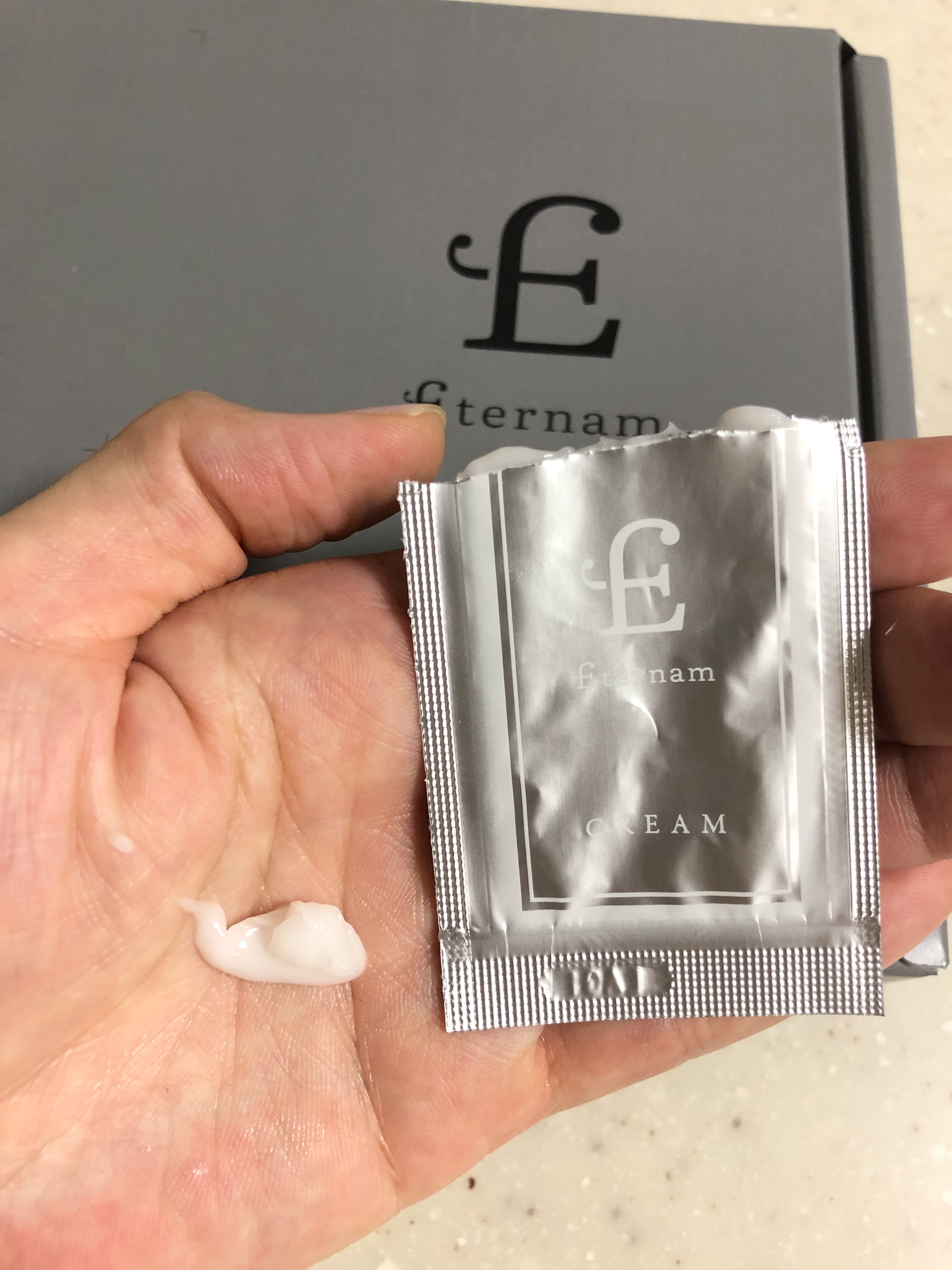 エテルナム​ クリーム ​/エテルナム/フェイスクリームを使ったクチコミ（2枚目）