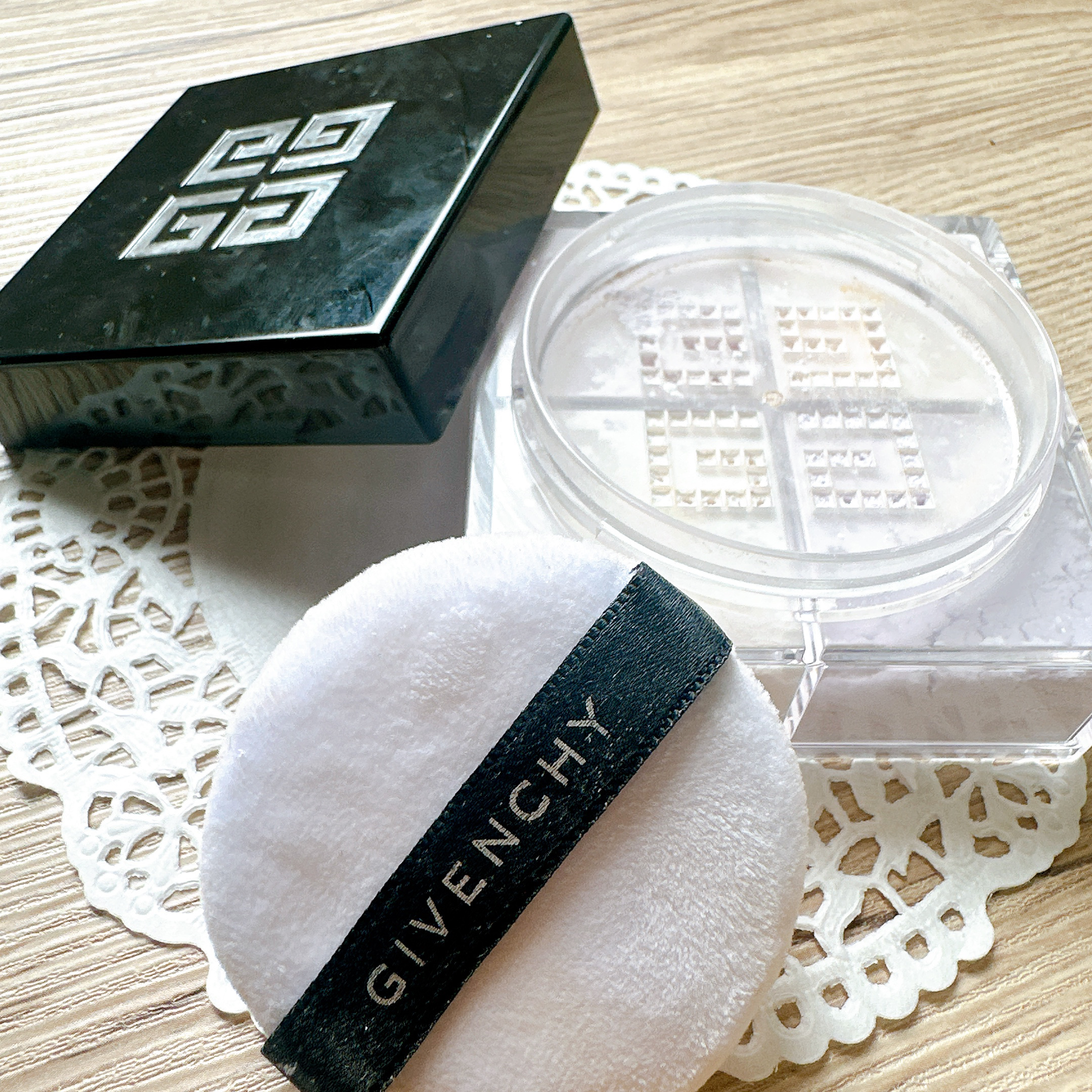 プリズム・リーブル/GIVENCHY/ルースパウダーを使ったクチコミ（2枚目）