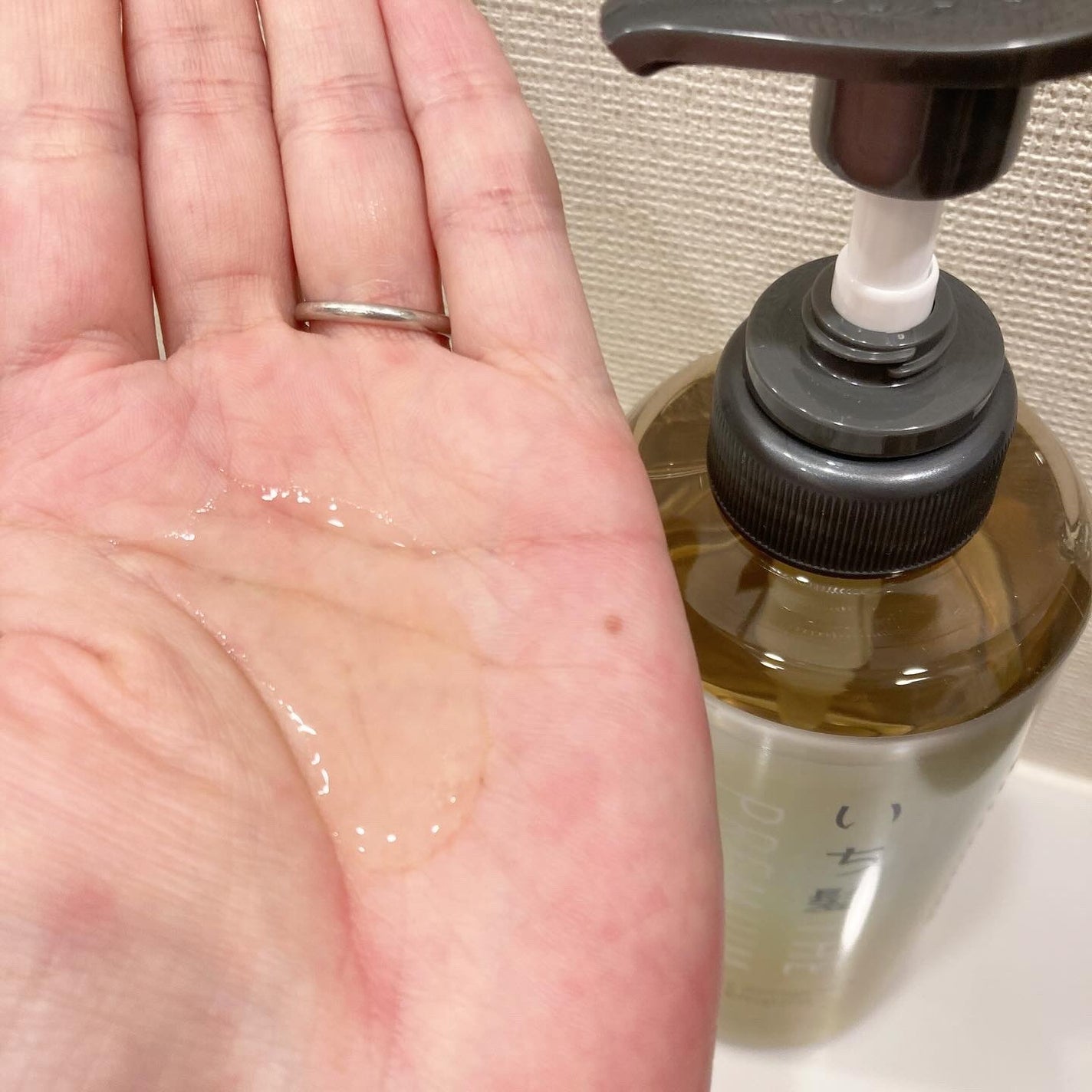 THE PREMIUM エクストラダメージケアシャンプー/トリートメント(シャイニーモイスト)/いち髪/市販シャンプーを使ったクチコミ(2枚目)