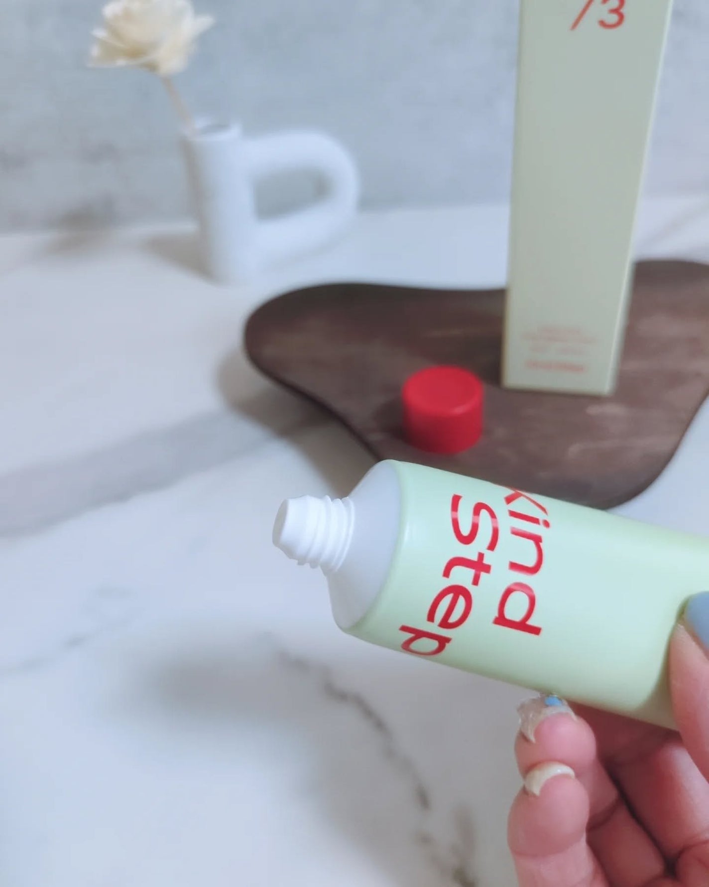 パントセラポアタイットンクリーム/KindStep/フェイスクリームを使ったクチコミ(3枚目)