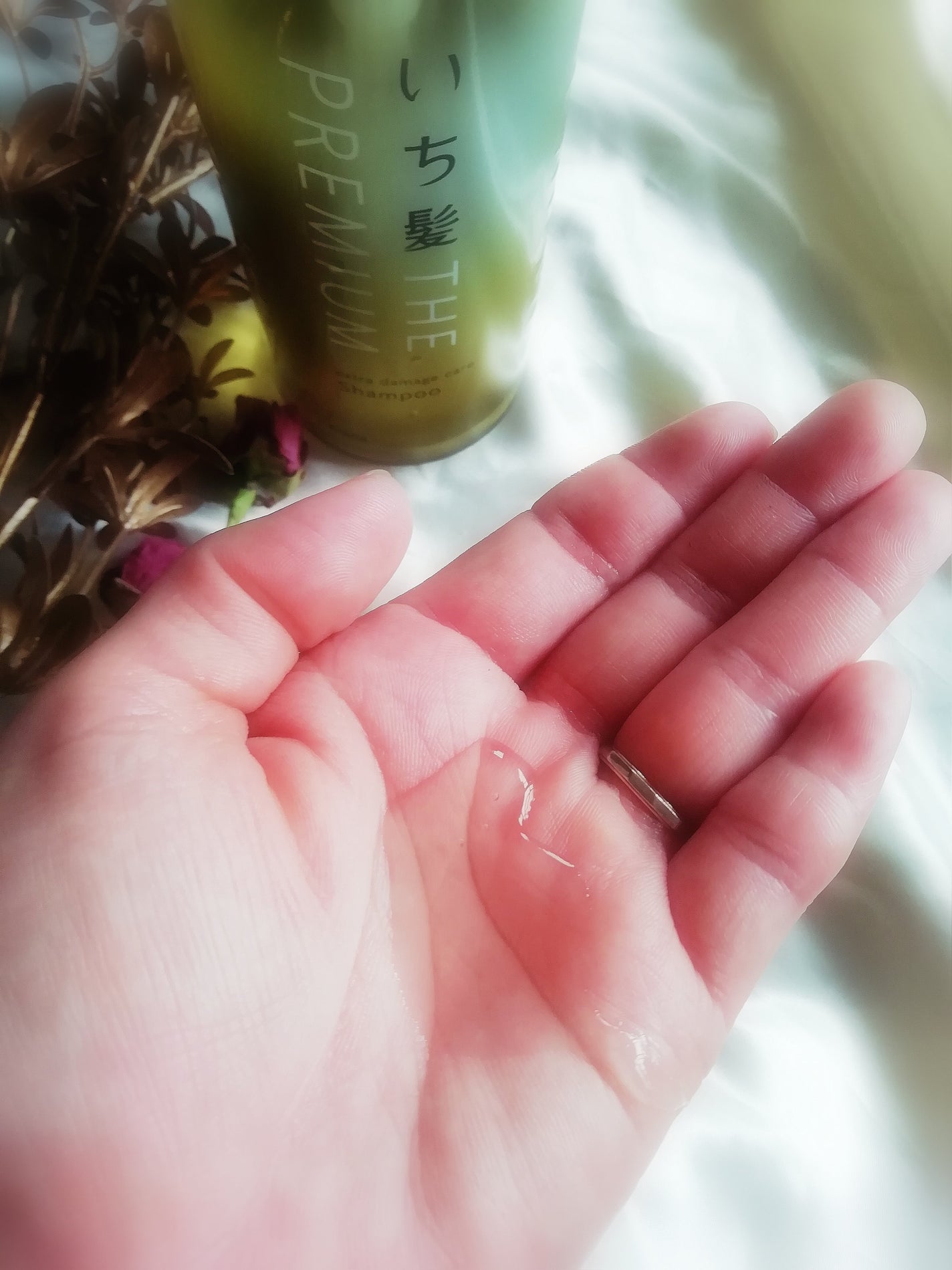 THE PREMIUM エクストラダメージケアシャンプー/トリートメント(シャイニーモイスト)/いち髪/市販シャンプーを使ったクチコミ(3枚目)