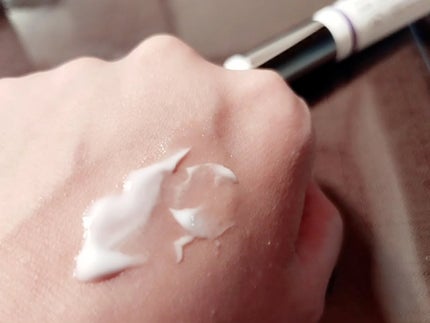 BAKUCHI NEEDLE SHOT DARK CARE AUTO EYE CREAM/LIALUSTER/アイケア・アイクリームを使ったクチコミ(3枚目)