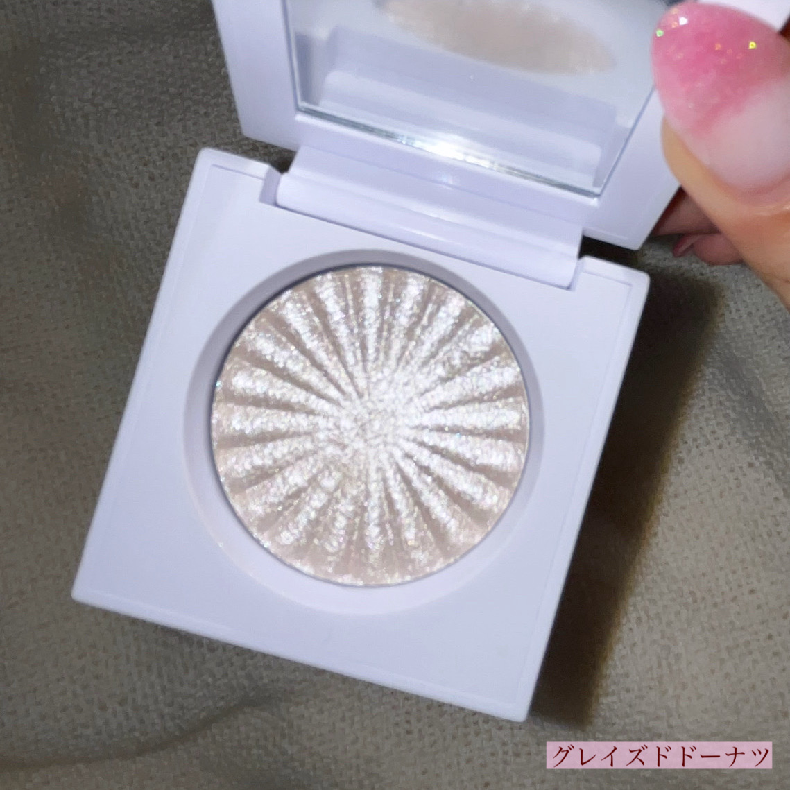 OFRA mini Highlighter/Ofra Cosmetics/パウダーハイライトを使ったクチコミ（3枚目）