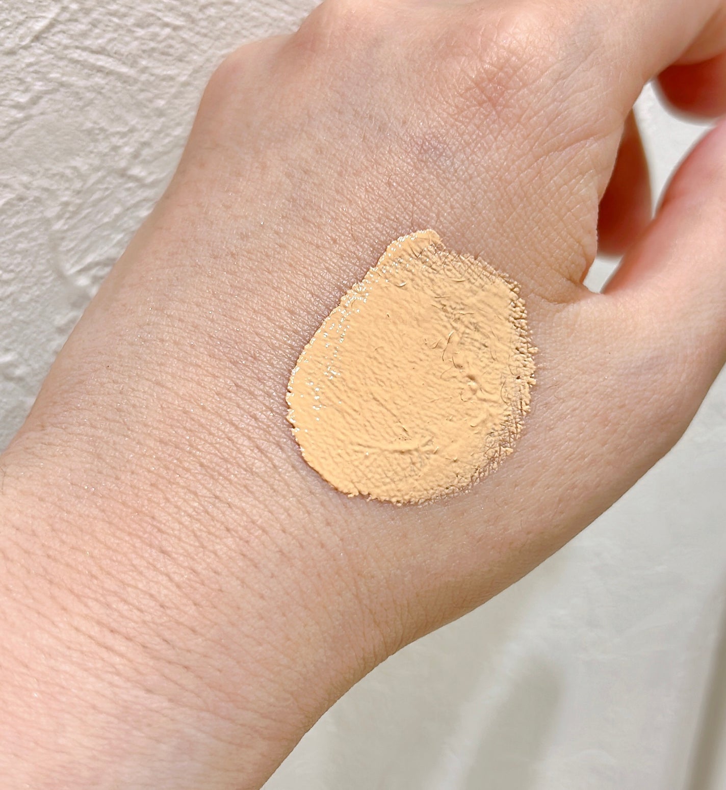 アンリミテッド ケア ツヤ セラム ファンデーション/shu uemura/リキッドファンデーションを使ったクチコミ(2枚目)