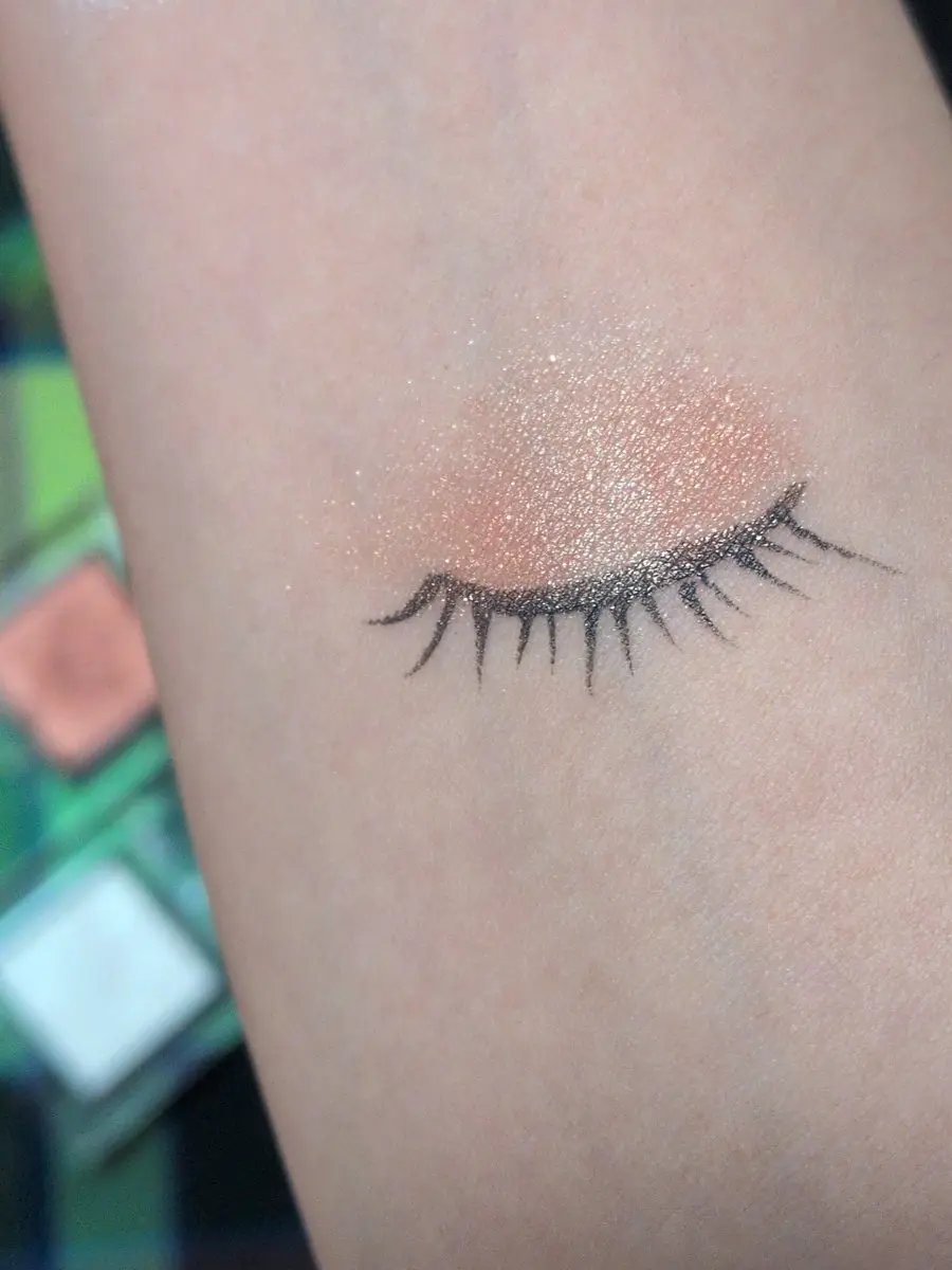 アディクション ザ アイシャドウ スパークル/ADDICTION/単色アイシャドウを使ったクチコミ（3枚目）