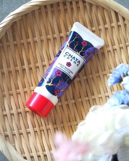CHAYA cosme ゴールドインハンドクリーム紅い梅の香り/CHAYA cosme/ハンドクリームを使ったクチコミ(1枚目)