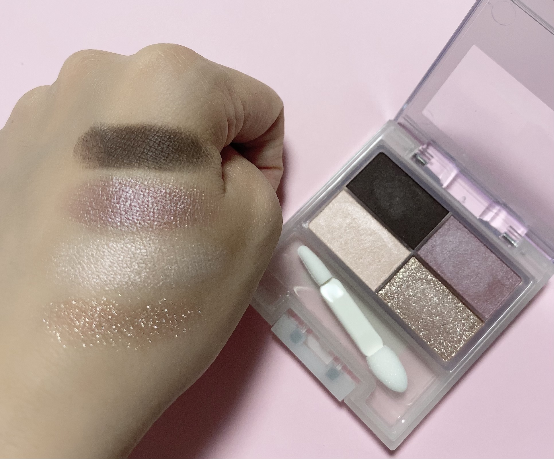 フェイスカラーパレット/チャコット・コスメティクス/アイシャドウパレットを使ったクチコミ（3枚目）