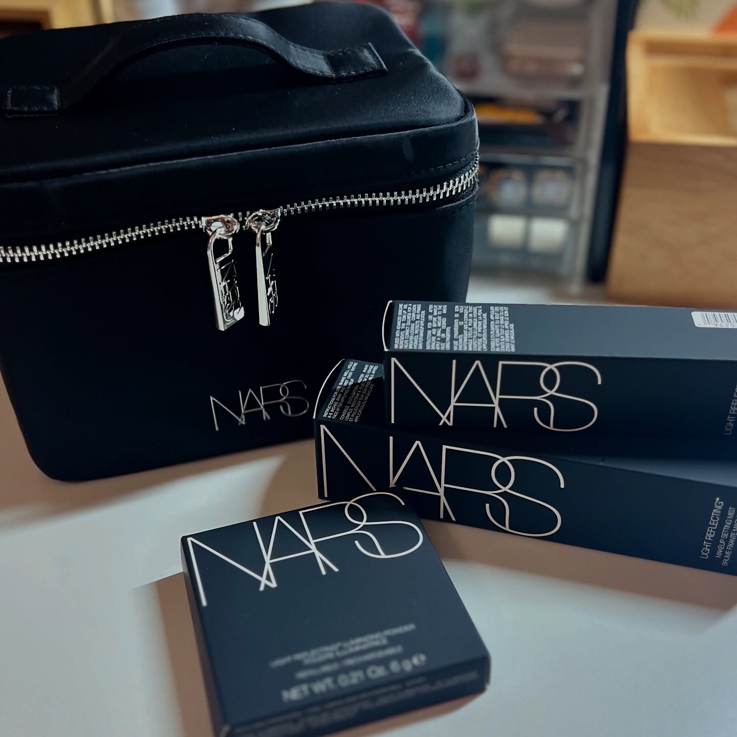 ライトリフレクティング　トーンアップヴェール/NARS/化粧下地を使ったクチコミ（3枚目）