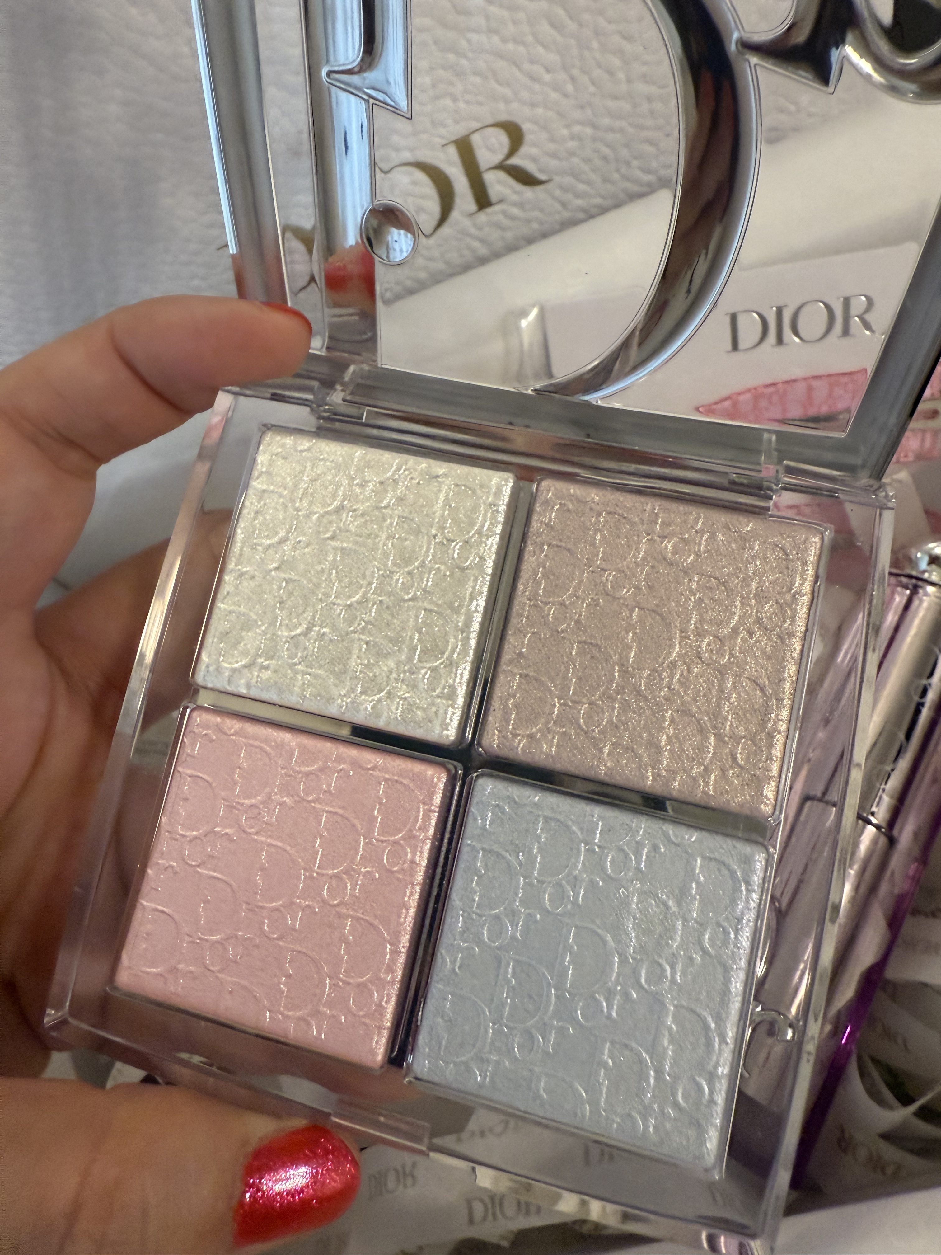 バックステージ グロウ マキシマイザー パレット/Dior/ハイライトを使ったクチコミ（2枚目）