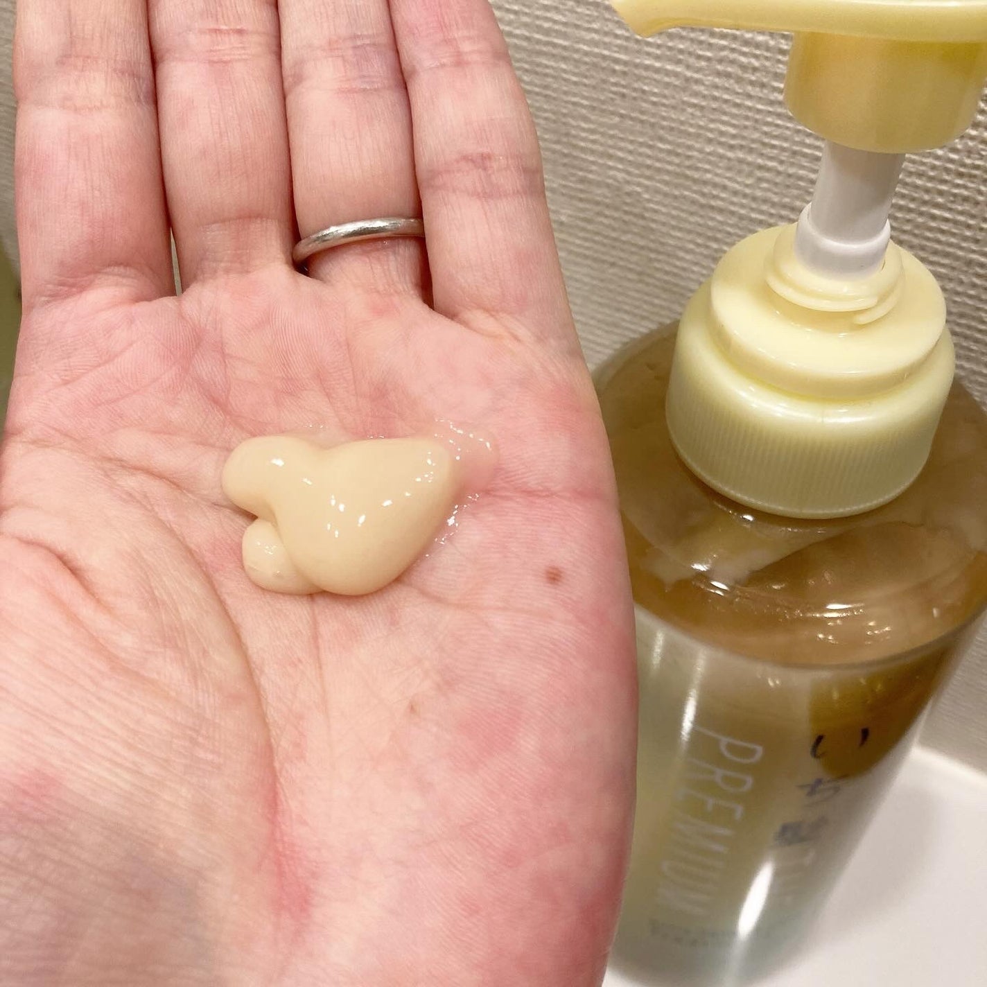 THE PREMIUM エクストラダメージケアシャンプー/トリートメント(シャイニーモイスト)/いち髪/市販シャンプーを使ったクチコミ(3枚目)