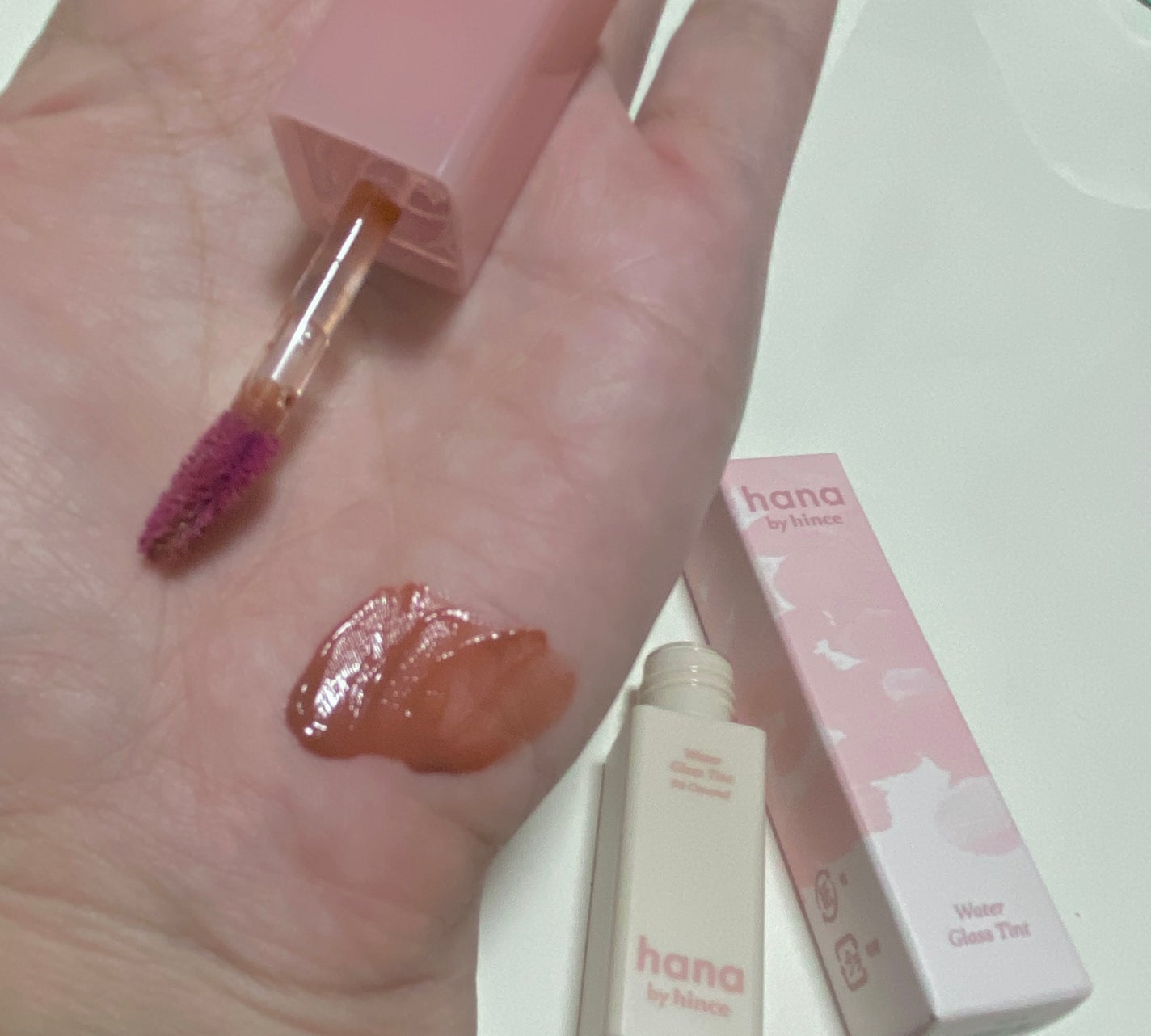 ウォーターグラスティント/hana by hince/口紅を使ったクチコミ(2枚目)