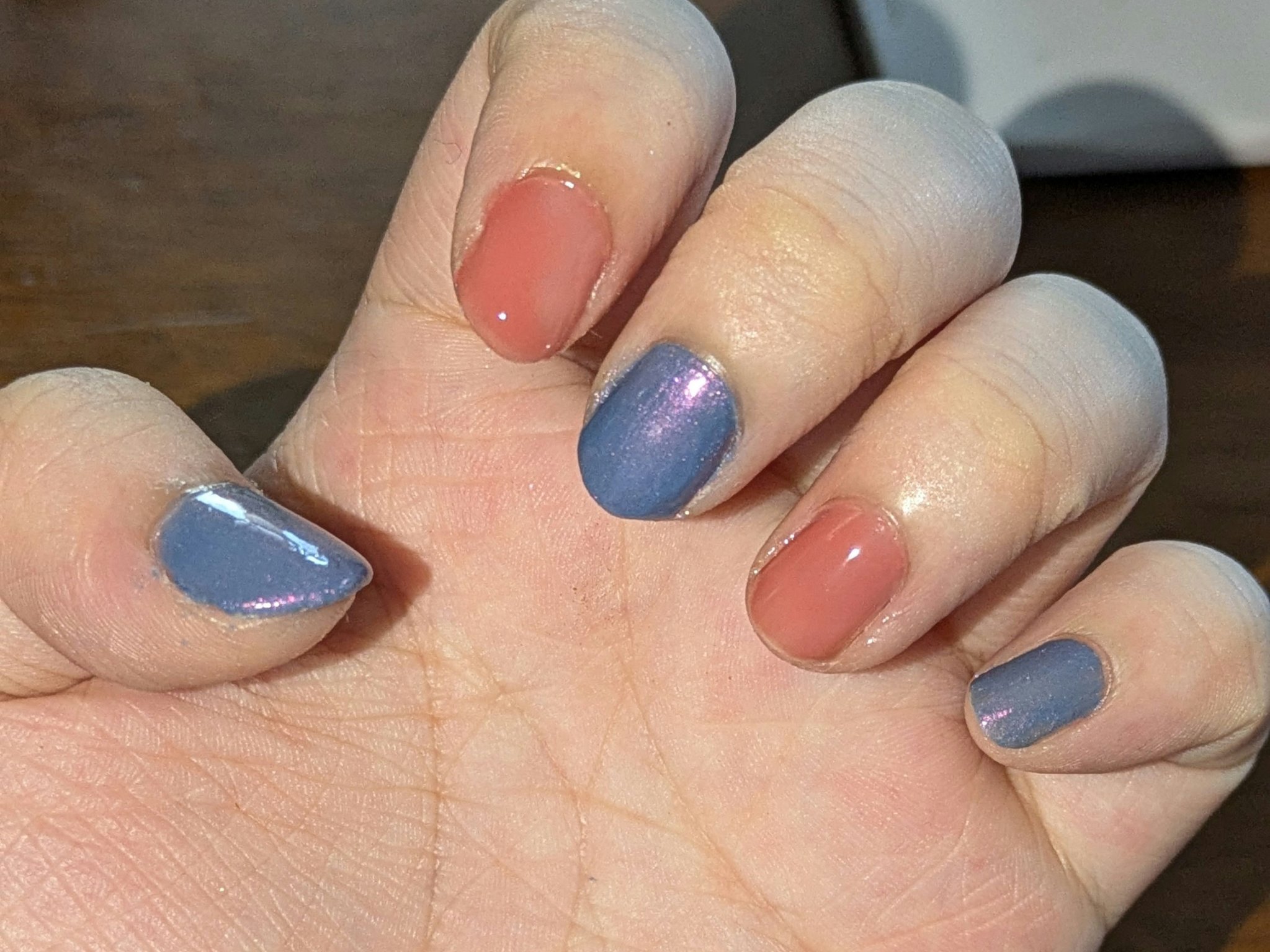 カラフルネイルズ/キャンメイク/マニキュアを使ったクチコミ（1枚目）