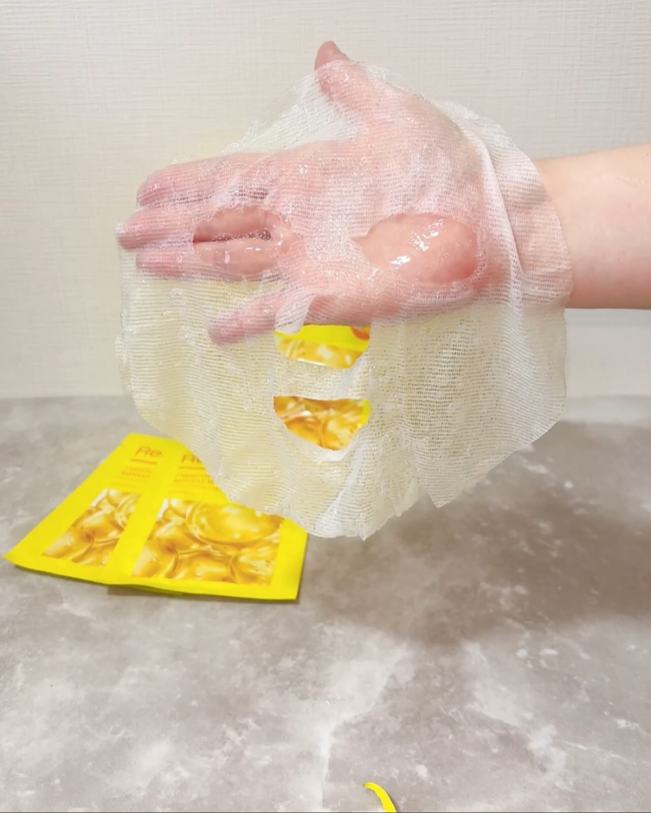 7モイスチャーブライトニングアンプルマスク/Real Barrier/シートマスク・パックを使ったクチコミ(3枚目)