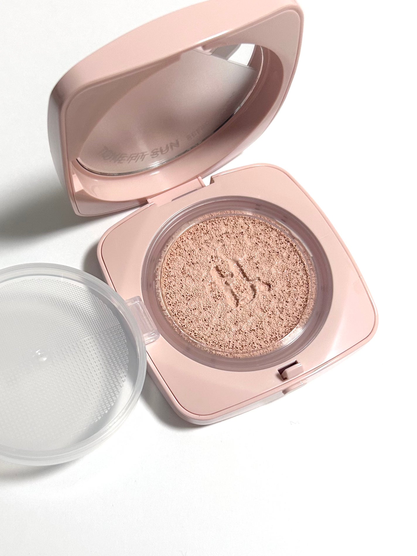 ベースフィットトーンアップサンクッション/TFIT/クッションファンデーションを使ったクチコミ(2枚目)