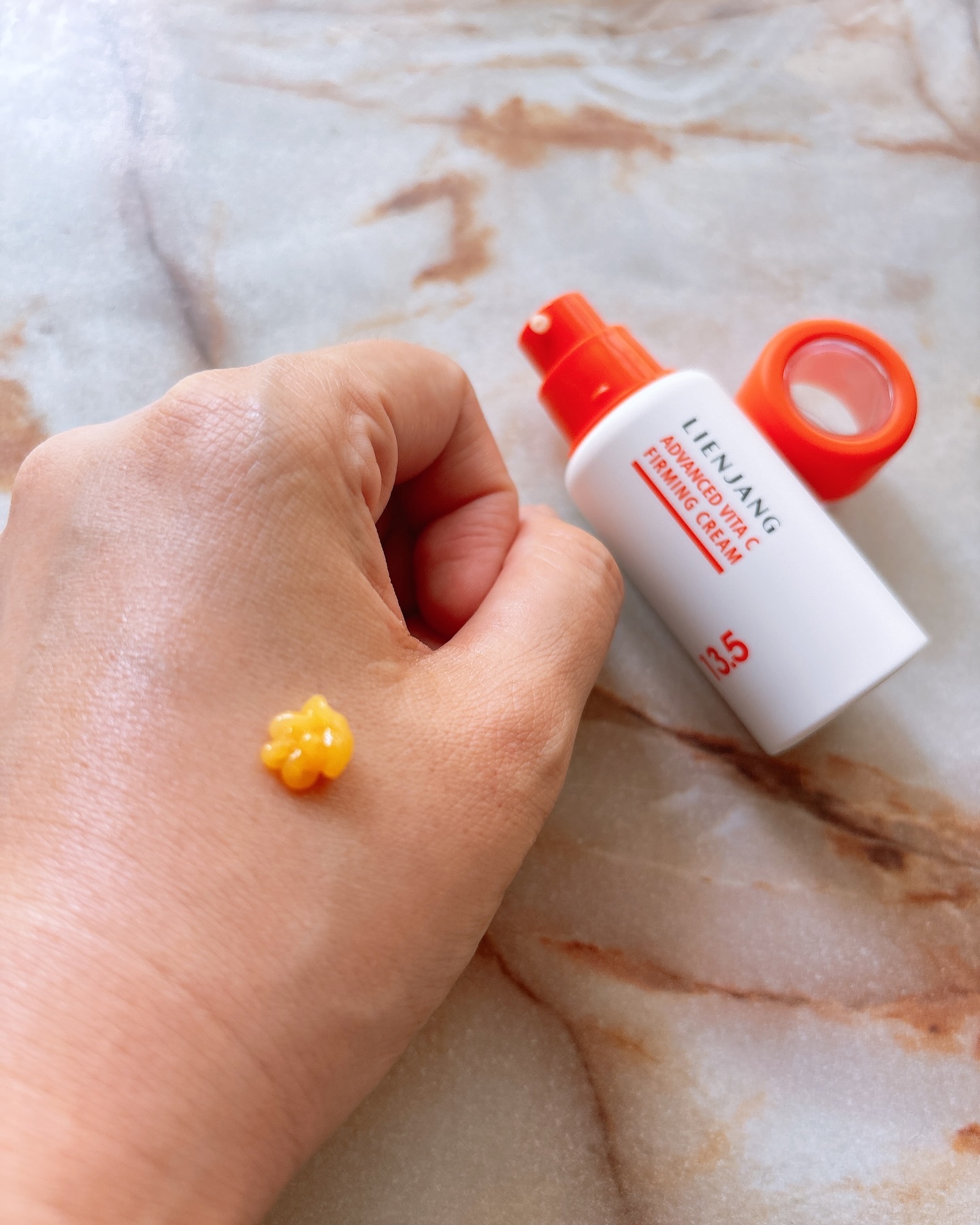 アドバンスド ビタC ファーミングクリーム 13.5/リエンジャン/フェイスクリームを使ったクチコミ（3枚目）