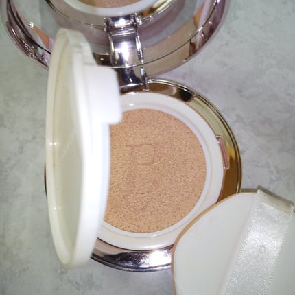 ラ プードル オートニュアンス/Elégance/プレストパウダーを使ったクチコミ(3枚目)