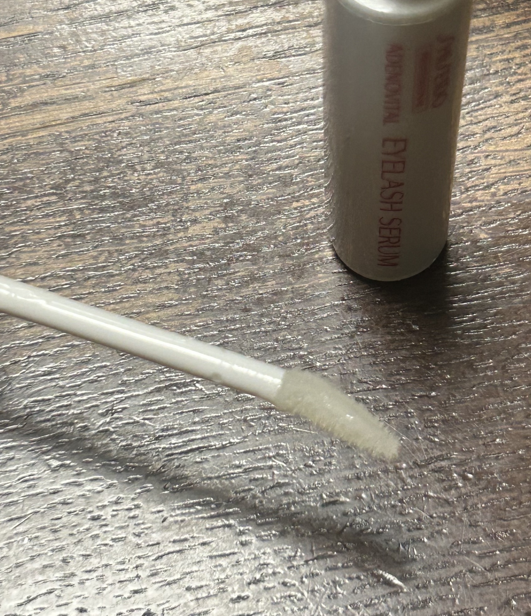 アデノバイタル アイラッシュセラム/資生堂プロフェッショナル/まつげ美容液を使ったクチコミ（2枚目）