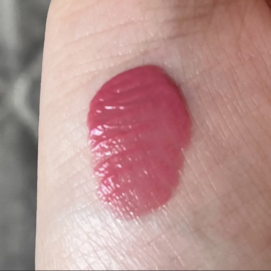 ロウグロウジェルティント/hince/リップティントを使ったクチコミ（3枚目）