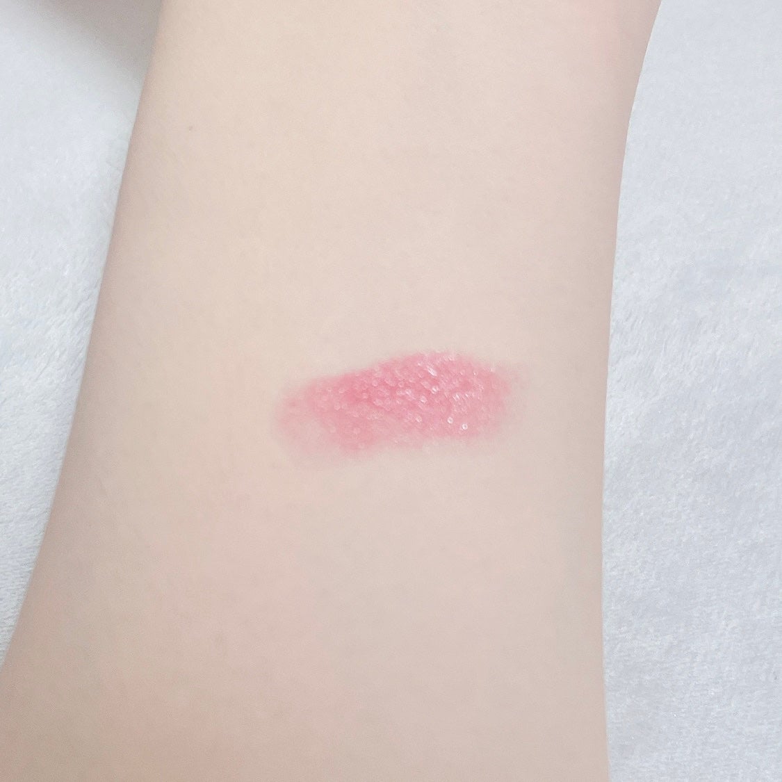 シアーグラスリップスティック/hana by hince/口紅を使ったクチコミ(2枚目)