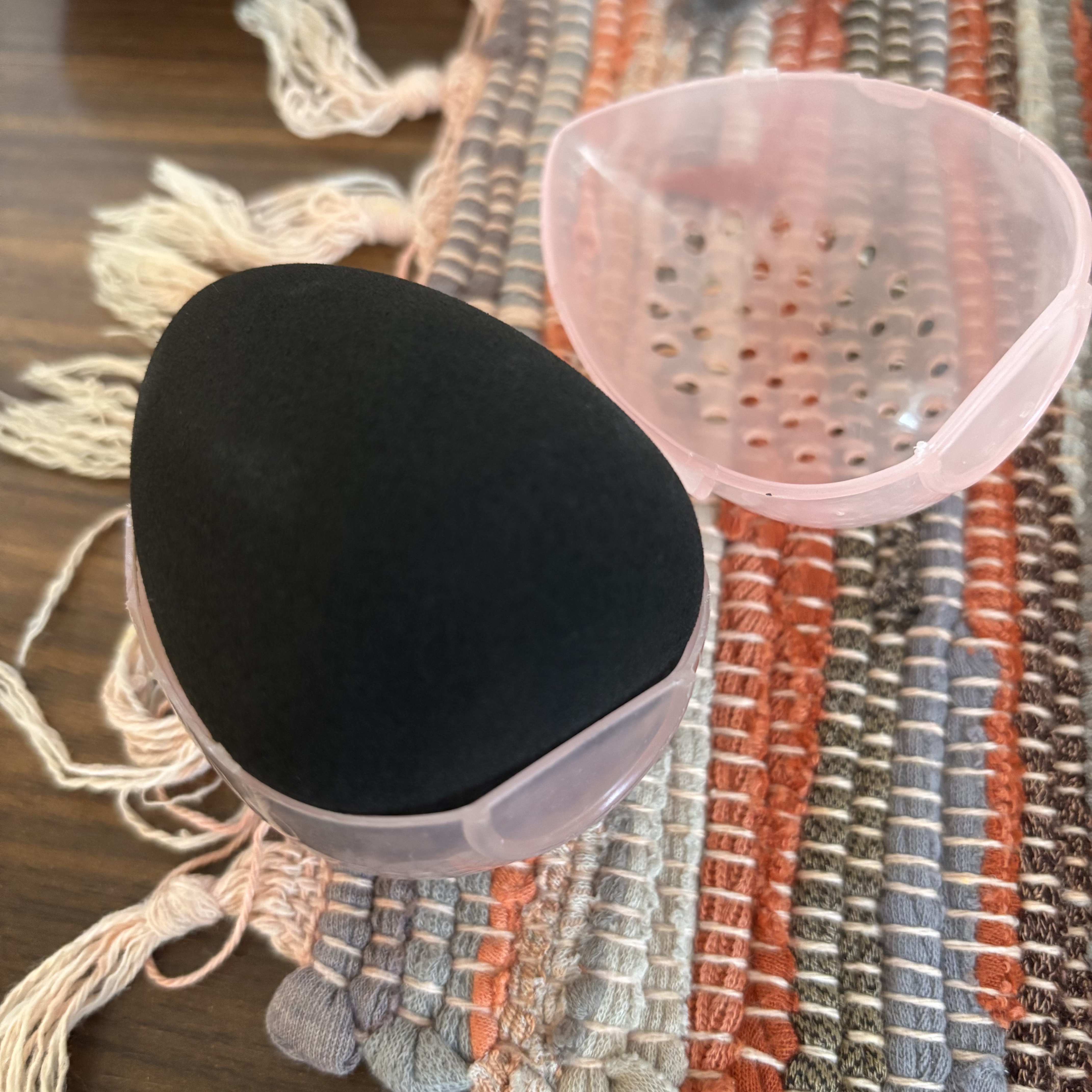 ティアドロップスポンジ/チャコット・コスメティクス/パフ・スポンジを使ったクチコミ（1枚目）