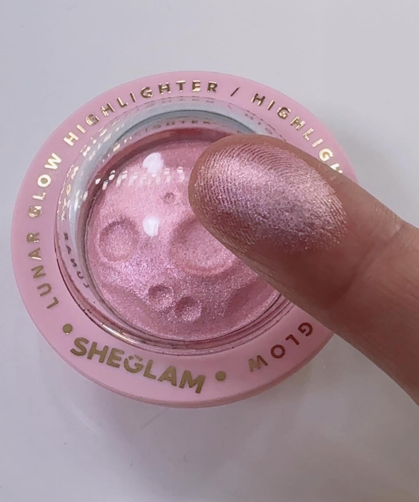 ルナグロウ ハイライター/SHEGLAM/パウダーハイライトを使ったクチコミ(5枚目)