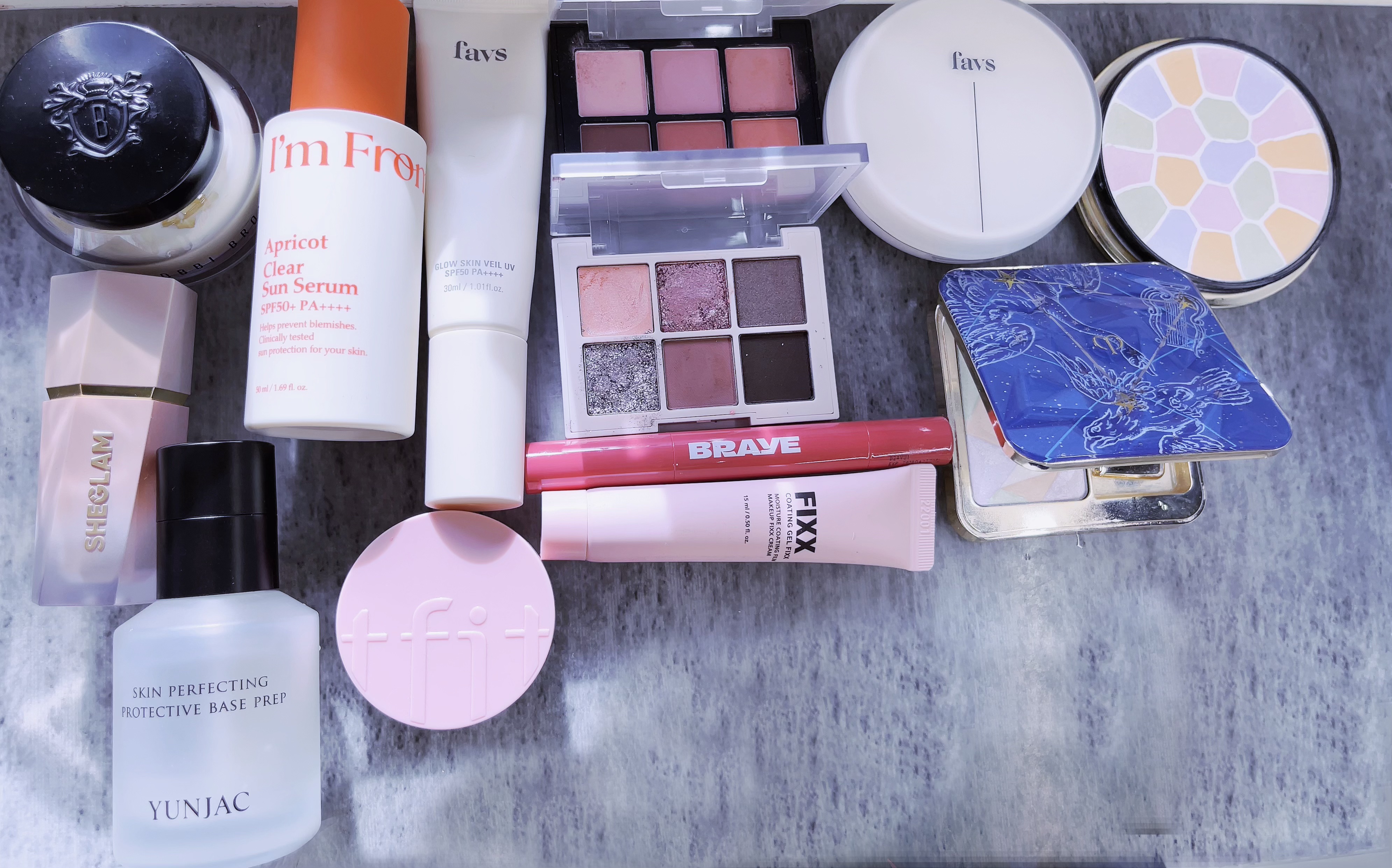 カーミンググロウアップクッションファンデーション/favs/リキッドファンデーションを使ったクチコミ（2枚目）