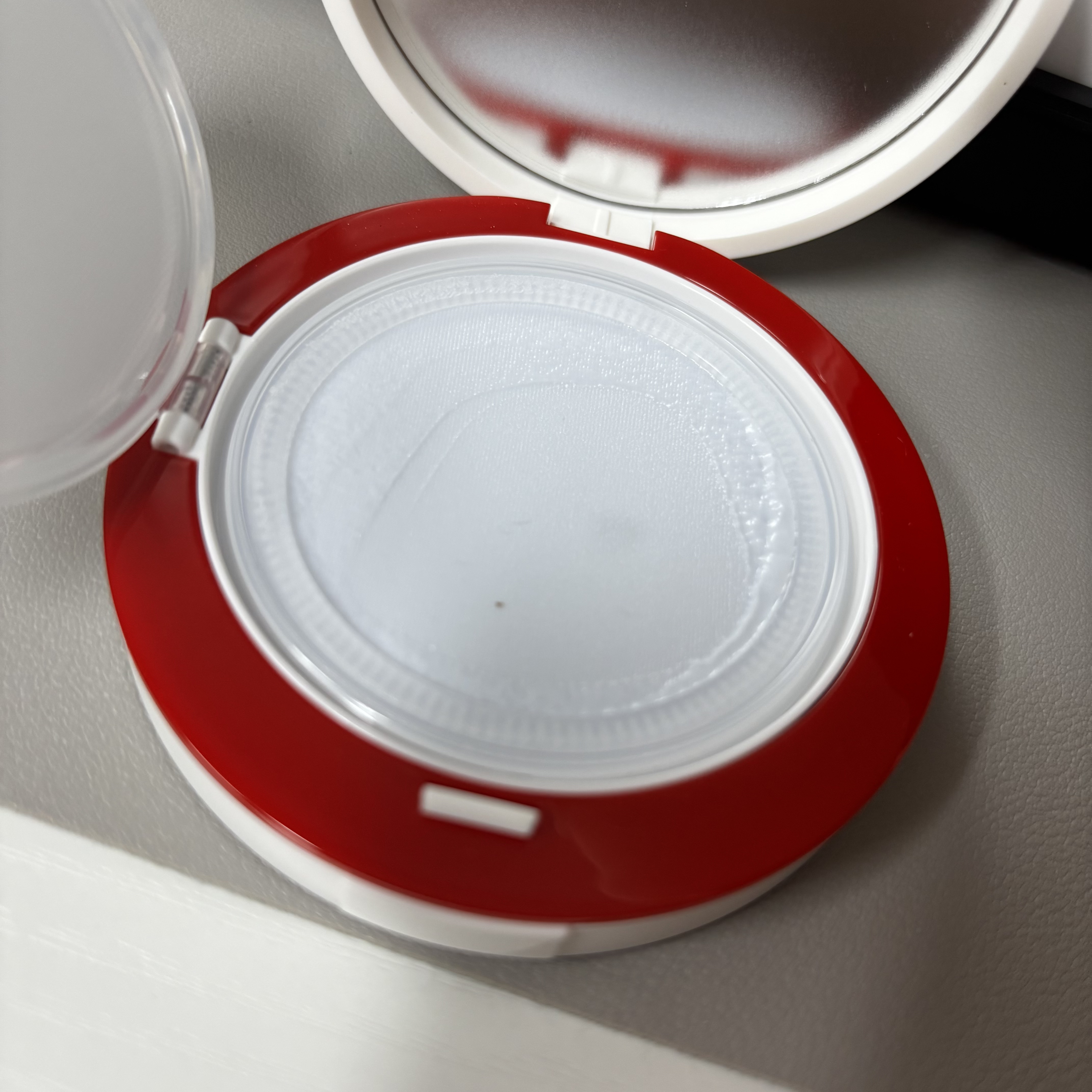 ビーベルベット セバムカットクッション/espoir/プレストパウダーを使ったクチコミ（3枚目）