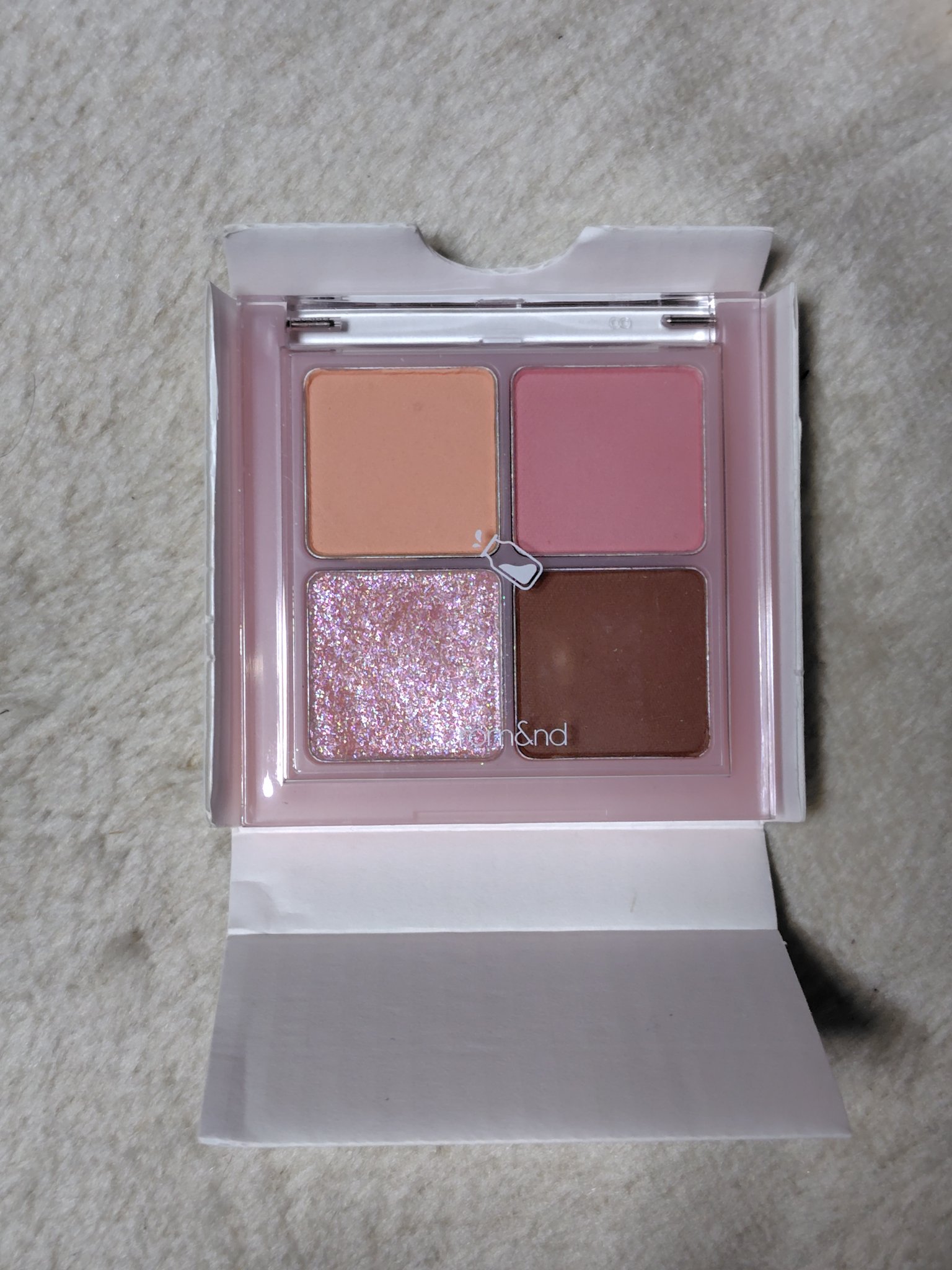 ベターザンアイズ ミルクシリーズ W03 ドライストロベリー/rom&nd/アイシャドウパレットを使ったクチコミ（1枚目）